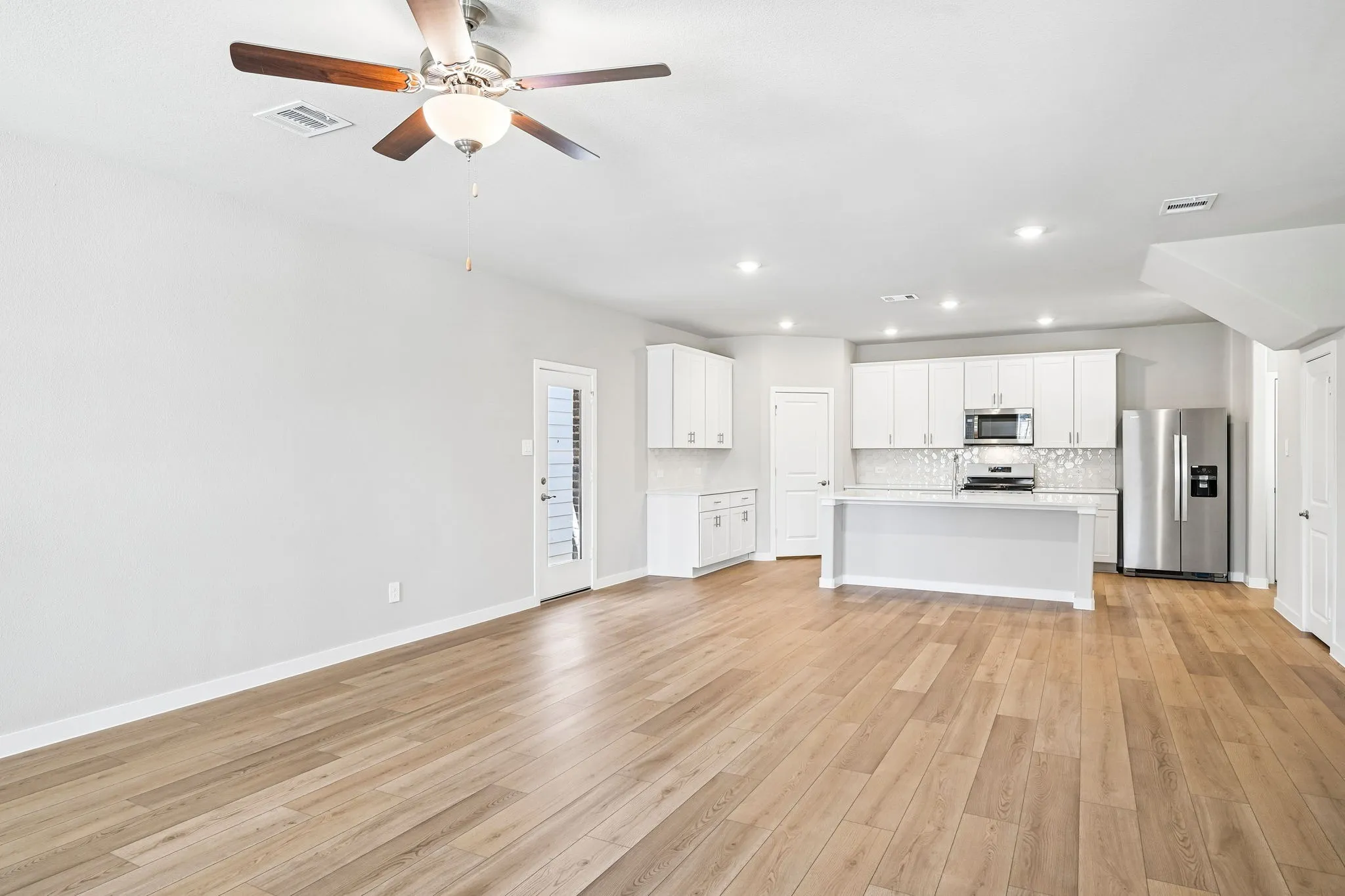 Photo is not of the actual home, but is an inspirational photo of builder’s model home and may depict options, furnishings, and/or decorator features that are not included.
