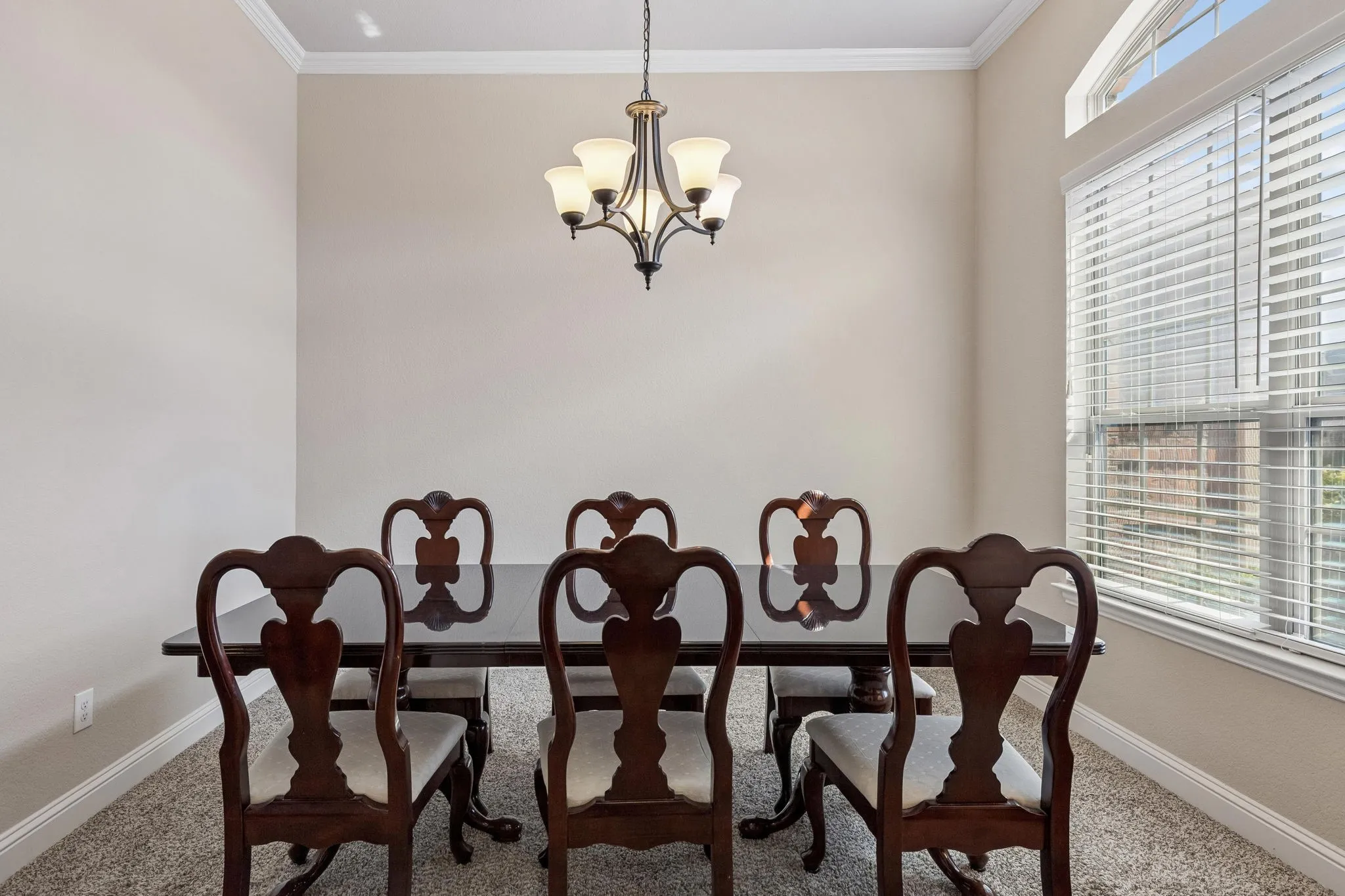 Single Family Residence For Sale in Collin County , 202 Champion Drive, Wylie, Texas 75098, 4 Bedroom, 2 Bathroom, 2 Garage spaces, 2,235 Sqft, built in 2017, mls#21400279, Real Estate Agent in Wylie, Homes For Sale in Collin county, Homes For Sale in Wylie, Realtor in Wylie Texas, Real Estate Brokerage Independent Realty Texas, Luminita Cordes Realtor