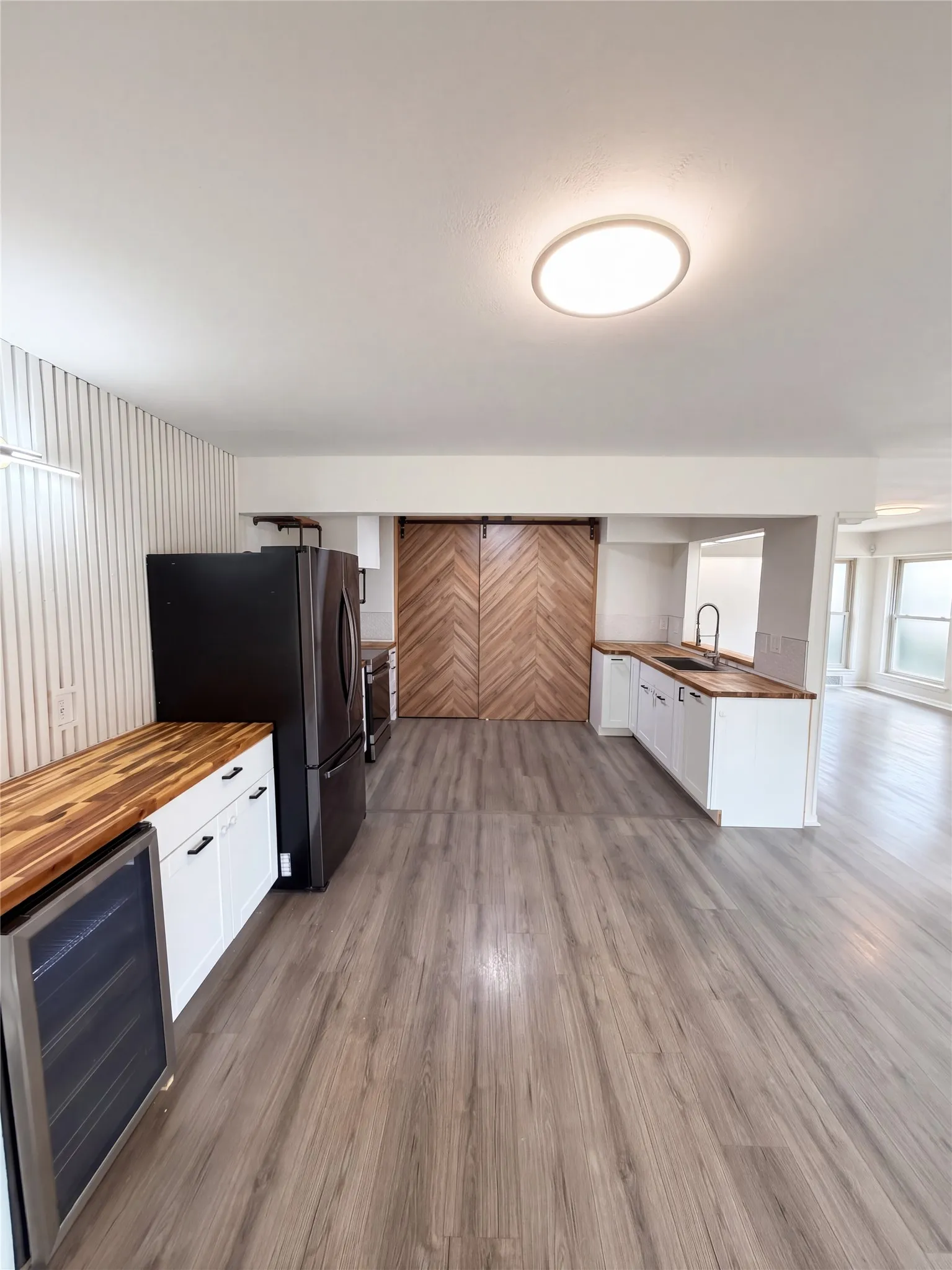 Single Family Residence For Sale in Dallas County , 1410 Lexington Drive, Garland, Texas 75041, 3 Bedroom, 3 Bathroom, 2 Garage spaces, 2,194 Sqft, built in 1969, mls#21403914, Real Estate Agent in Garland, Homes For Sale in Dallas county, Homes For Sale in Garland, Realtor in Garland Texas, Real Estate Brokerage Independent Realty Texas, Luminita Cordes Realtor