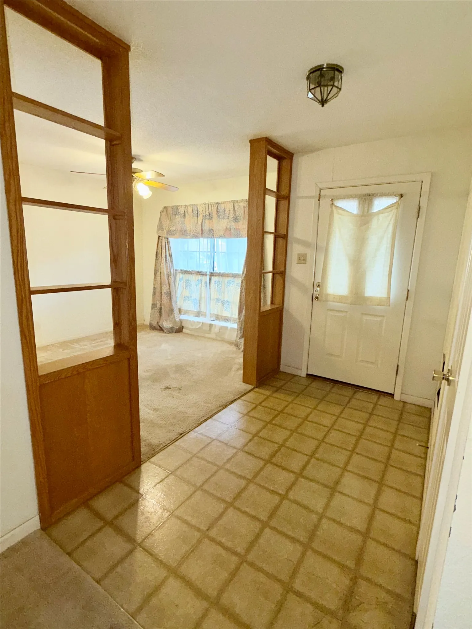 Single Family Residence For Sale in Limestone County , 207 Nashua, Groesbeck, Texas 76642, 4 Bedroom, 2 Bathroom, 2 Garage spaces, 1,825 Sqft, built in 1986, mls#21403692, Real Estate Agent in Groesbeck, Homes For Sale in Limestone county, Homes For Sale in Groesbeck, Realtor in Groesbeck Texas, Real Estate Brokerage Independent Realty Texas, Luminita Cordes Realtor