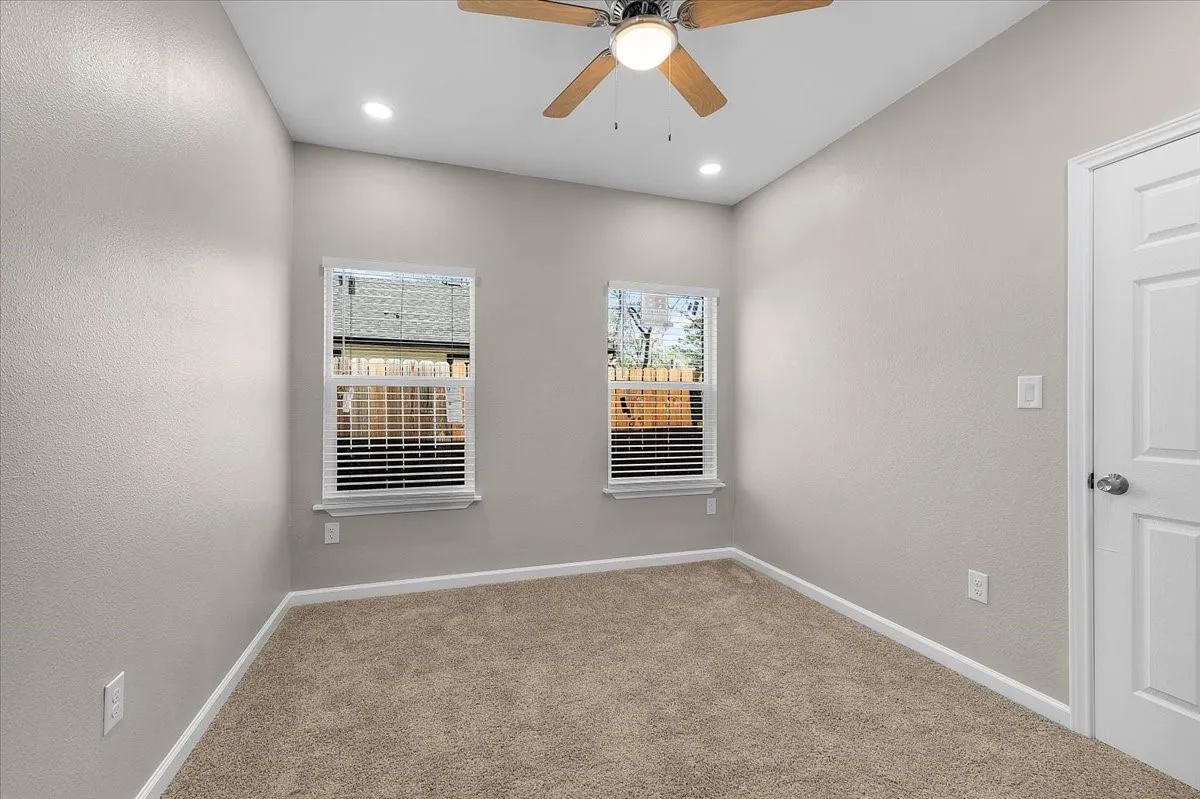 Single Family Residence For Sale in Tarrant County , 804 N Chandler Drive, Fort Worth, Texas 76111, 3 Bedroom, 2 Bathroom, 2 Garage spaces, 1,500 Sqft, built in 2026, mls#21404033, Real Estate Agent in Fort Worth, Homes For Sale in Tarrant county, Homes For Sale in Fort Worth, Realtor in Fort Worth Texas, Real Estate Brokerage Independent Realty Texas, Luminita Cordes Realtor
