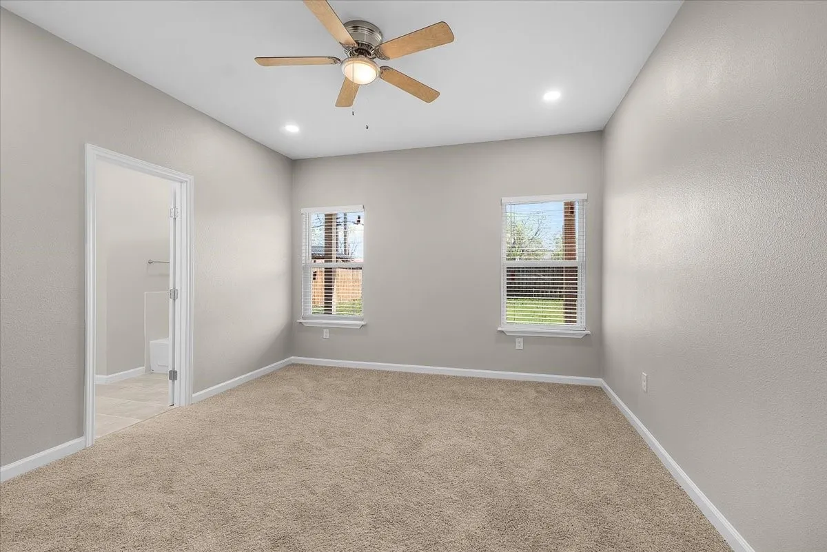 Single Family Residence For Sale in Tarrant County , 804 N Chandler Drive, Fort Worth, Texas 76111, 3 Bedroom, 2 Bathroom, 2 Garage spaces, 1,500 Sqft, built in 2026, mls#21404033, Real Estate Agent in Fort Worth, Homes For Sale in Tarrant county, Homes For Sale in Fort Worth, Realtor in Fort Worth Texas, Real Estate Brokerage Independent Realty Texas, Luminita Cordes Realtor
