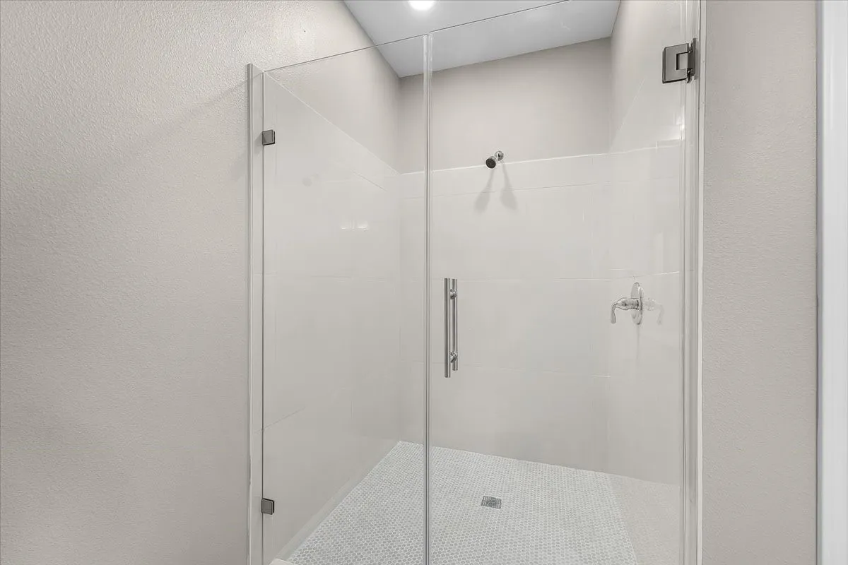 Single Family Residence For Sale in Tarrant County , 804 N Chandler Drive, Fort Worth, Texas 76111, 3 Bedroom, 2 Bathroom, 2 Garage spaces, 1,500 Sqft, built in 2026, mls#21404033, Real Estate Agent in Fort Worth, Homes For Sale in Tarrant county, Homes For Sale in Fort Worth, Realtor in Fort Worth Texas, Real Estate Brokerage Independent Realty Texas, Luminita Cordes Realtor