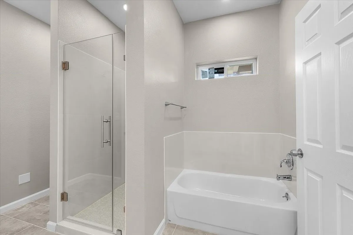 Single Family Residence For Sale in Tarrant County , 804 N Chandler Drive, Fort Worth, Texas 76111, 3 Bedroom, 2 Bathroom, 2 Garage spaces, 1,500 Sqft, built in 2026, mls#21404033, Real Estate Agent in Fort Worth, Homes For Sale in Tarrant county, Homes For Sale in Fort Worth, Realtor in Fort Worth Texas, Real Estate Brokerage Independent Realty Texas, Luminita Cordes Realtor