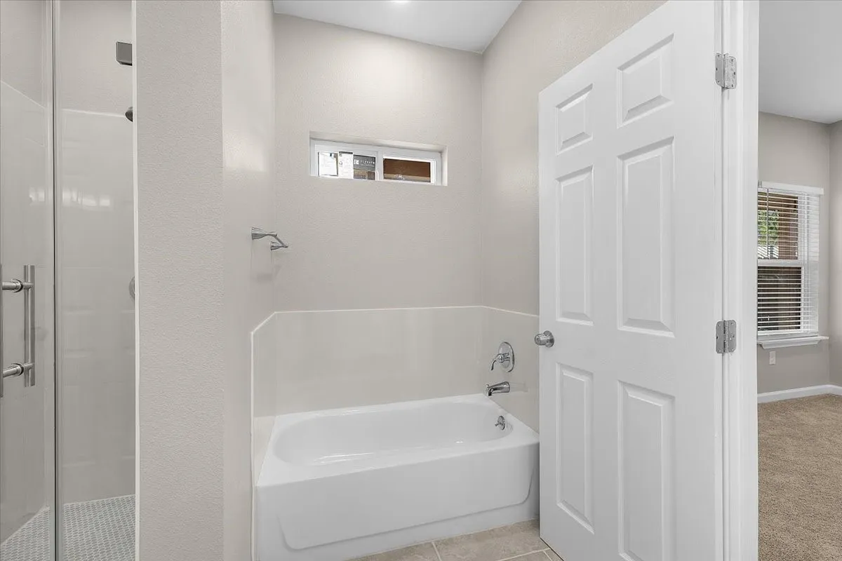 Single Family Residence For Sale in Tarrant County , 804 N Chandler Drive, Fort Worth, Texas 76111, 3 Bedroom, 2 Bathroom, 2 Garage spaces, 1,500 Sqft, built in 2026, mls#21404033, Real Estate Agent in Fort Worth, Homes For Sale in Tarrant county, Homes For Sale in Fort Worth, Realtor in Fort Worth Texas, Real Estate Brokerage Independent Realty Texas, Luminita Cordes Realtor