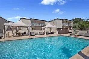 Condominium For Rent in Dallas County , 5907 E University Boulevard 201, Dallas, Texas 75206, 3 Bedroom, 2 Bathroom, Garage spaces, 1,208 Sqft, built in 1964, mls#21404051, Real Estate Agent in Dallas, Homes For Rent in Dallas county, Homes For Rent in Dallas, Realtor in Dallas Texas, Real Estate Brokerage Independent Realty Texas, Luminita Cordes Realtor