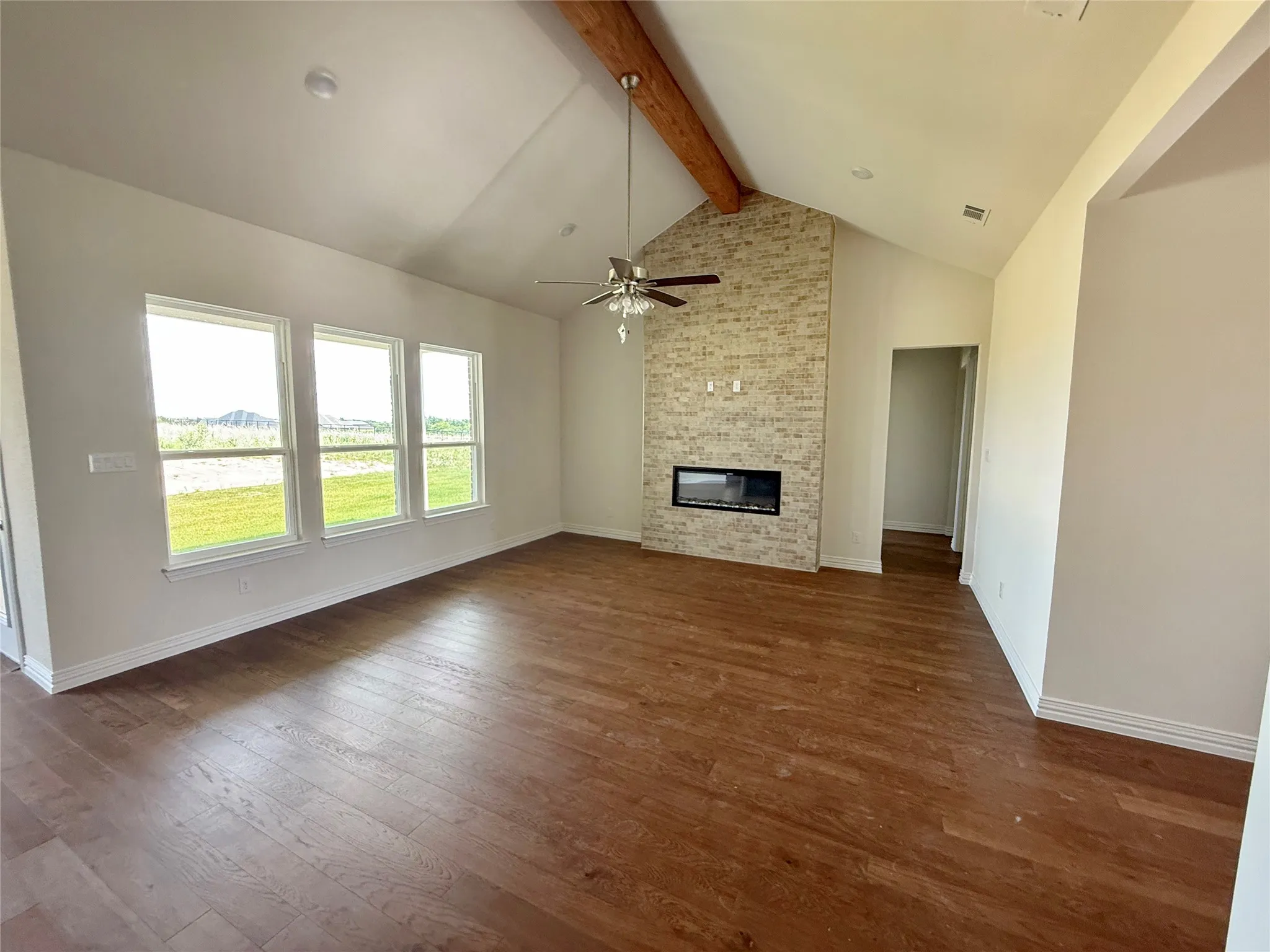 Single Family Residence For Sale in Parker County , 128 Fan Mill Trail, Weatherford, Texas 76085, 4 Bedroom, 4 Bathroom, 2 Garage spaces, 2,404 Sqft, built in 2025, mls#21404055, Real Estate Agent in Weatherford, Homes For Sale in Parker county, Homes For Sale in Weatherford, Realtor in Weatherford Texas, Real Estate Brokerage Independent Realty Texas, Luminita Cordes Realtor
