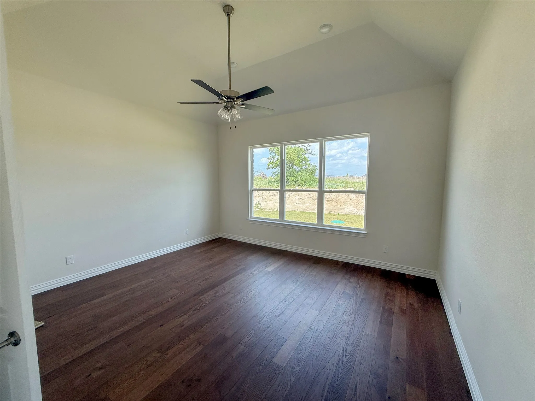Single Family Residence For Sale in Parker County , 128 Fan Mill Trail, Weatherford, Texas 76085, 4 Bedroom, 4 Bathroom, 2 Garage spaces, 2,404 Sqft, built in 2025, mls#21404055, Real Estate Agent in Weatherford, Homes For Sale in Parker county, Homes For Sale in Weatherford, Realtor in Weatherford Texas, Real Estate Brokerage Independent Realty Texas, Luminita Cordes Realtor