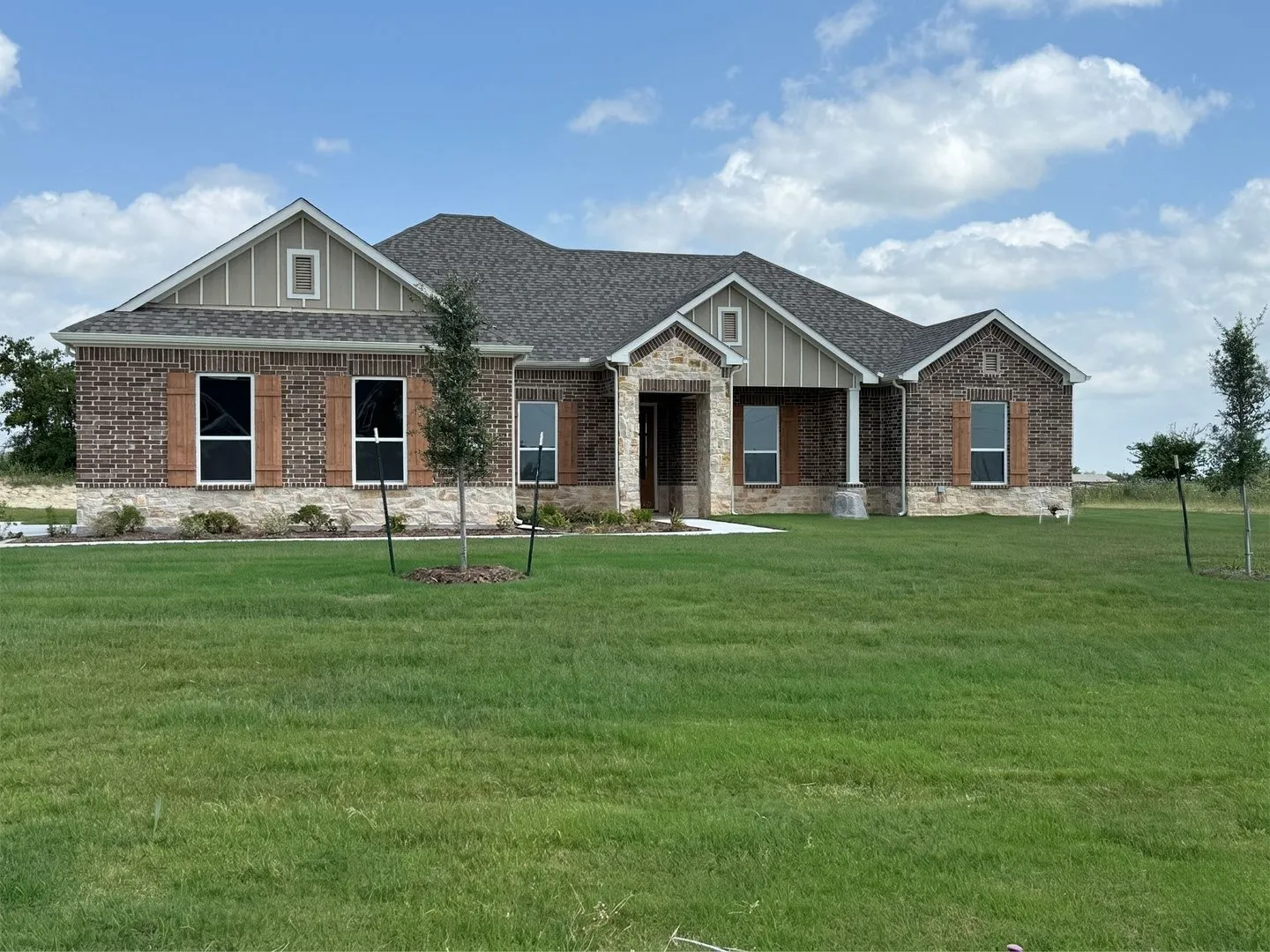 Single Family Residence For Sale in Parker County , 128 Fan Mill Trail, Weatherford, Texas 76085, 4 Bedroom, 4 Bathroom, 2 Garage spaces, 2,404 Sqft, built in 2025, mls#21404055, Real Estate Agent in Weatherford, Homes For Sale in Parker county, Homes For Sale in Weatherford, Realtor in Weatherford Texas, Real Estate Brokerage Independent Realty Texas, Luminita Cordes Realtor