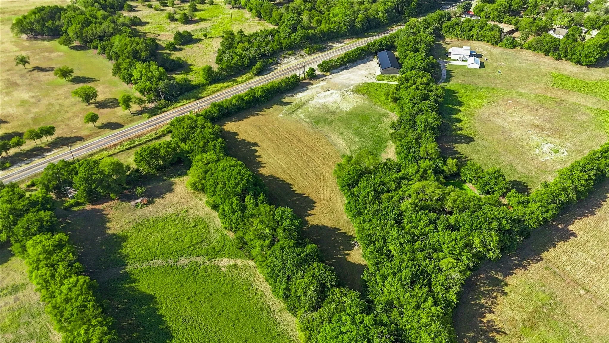 Unimproved Land For Sale in Grayson County , 5329 Fm-121, Van Alstyne, Texas 75495, 0, 0, Garage spaces, 0 Sqft, built in 0, mls#21394010, Real Estate Agent in Van Alstyne, Homes For Sale in Grayson county, Homes For Sale in Van Alstyne, Realtor in Van Alstyne Texas, Real Estate Brokerage Independent Realty Texas, Luminita Cordes Realtor