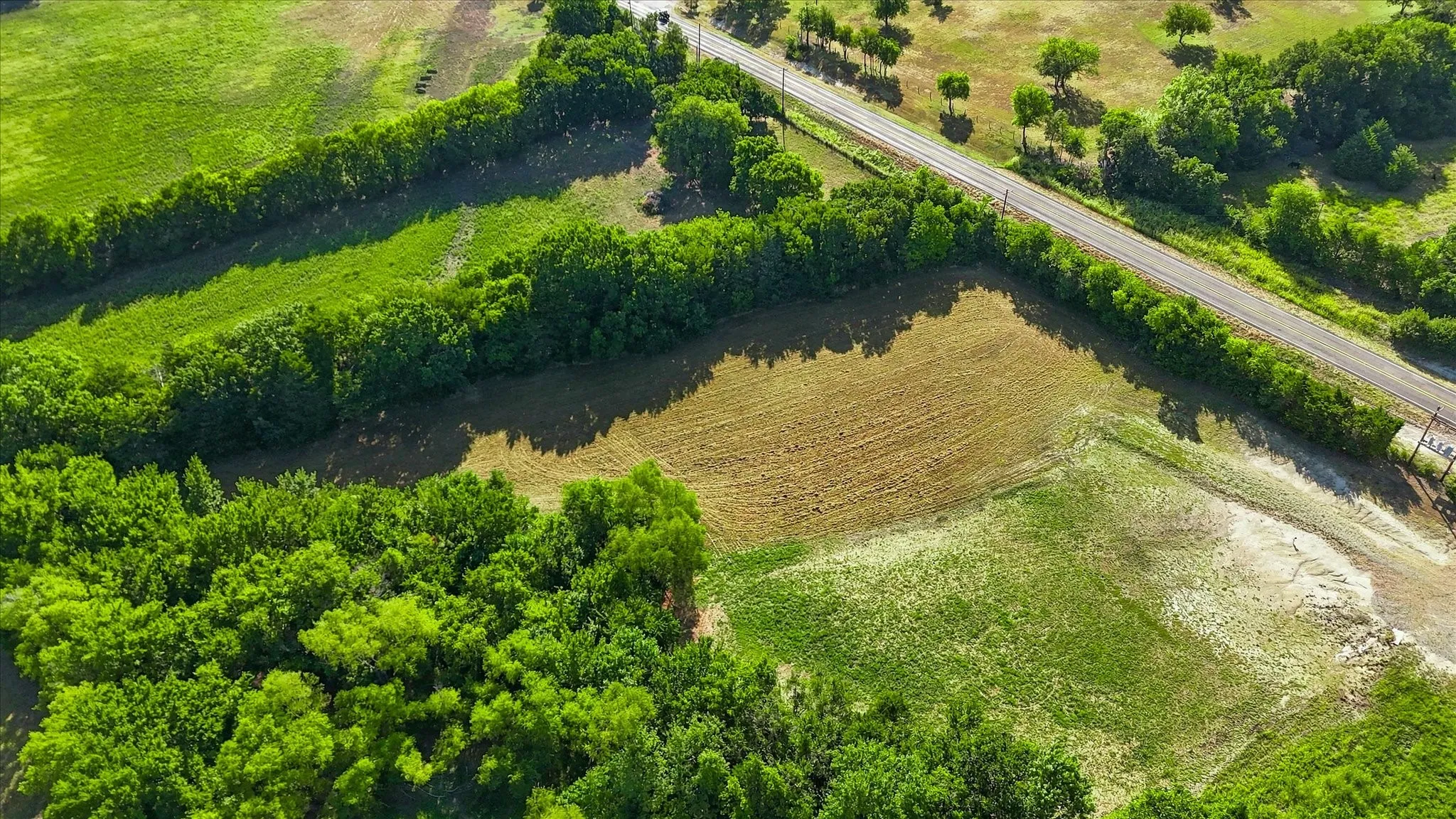 Unimproved Land For Sale in Grayson County , 5329 Fm-121, Van Alstyne, Texas 75495, 0, 0, Garage spaces, 0 Sqft, built in 0, mls#21394010, Real Estate Agent in Van Alstyne, Homes For Sale in Grayson county, Homes For Sale in Van Alstyne, Realtor in Van Alstyne Texas, Real Estate Brokerage Independent Realty Texas, Luminita Cordes Realtor