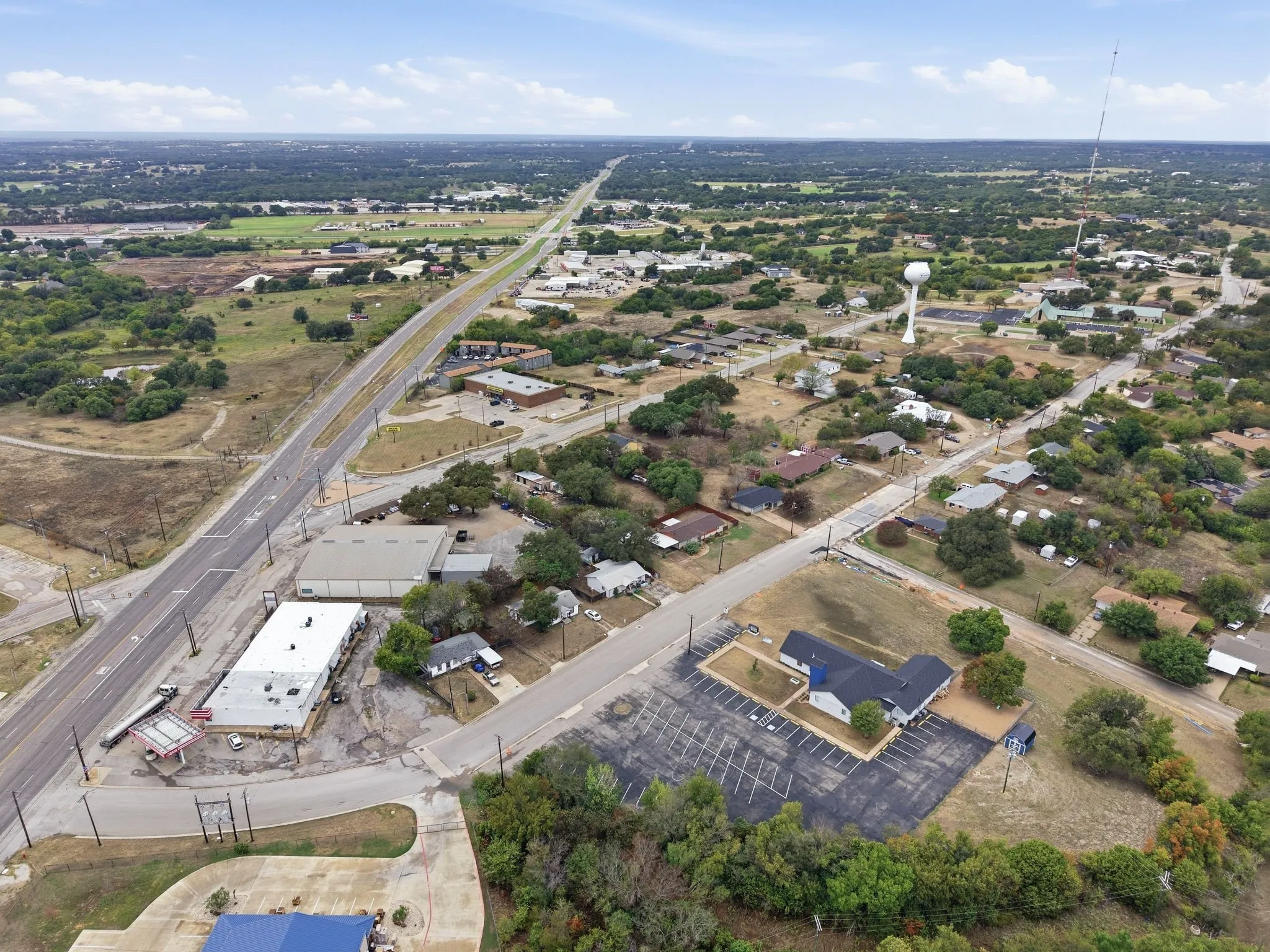 Unimproved Land For Sale in Parker County , 1506 W Bankhead Highway, Weatherford, Texas 76086, 0, 0, Garage spaces, 0 Sqft, built in 0, mls#21404038, Real Estate Agent in Weatherford, Homes For Sale in Parker county, Homes For Sale in Weatherford, Realtor in Weatherford Texas, Real Estate Brokerage Independent Realty Texas, Luminita Cordes Realtor