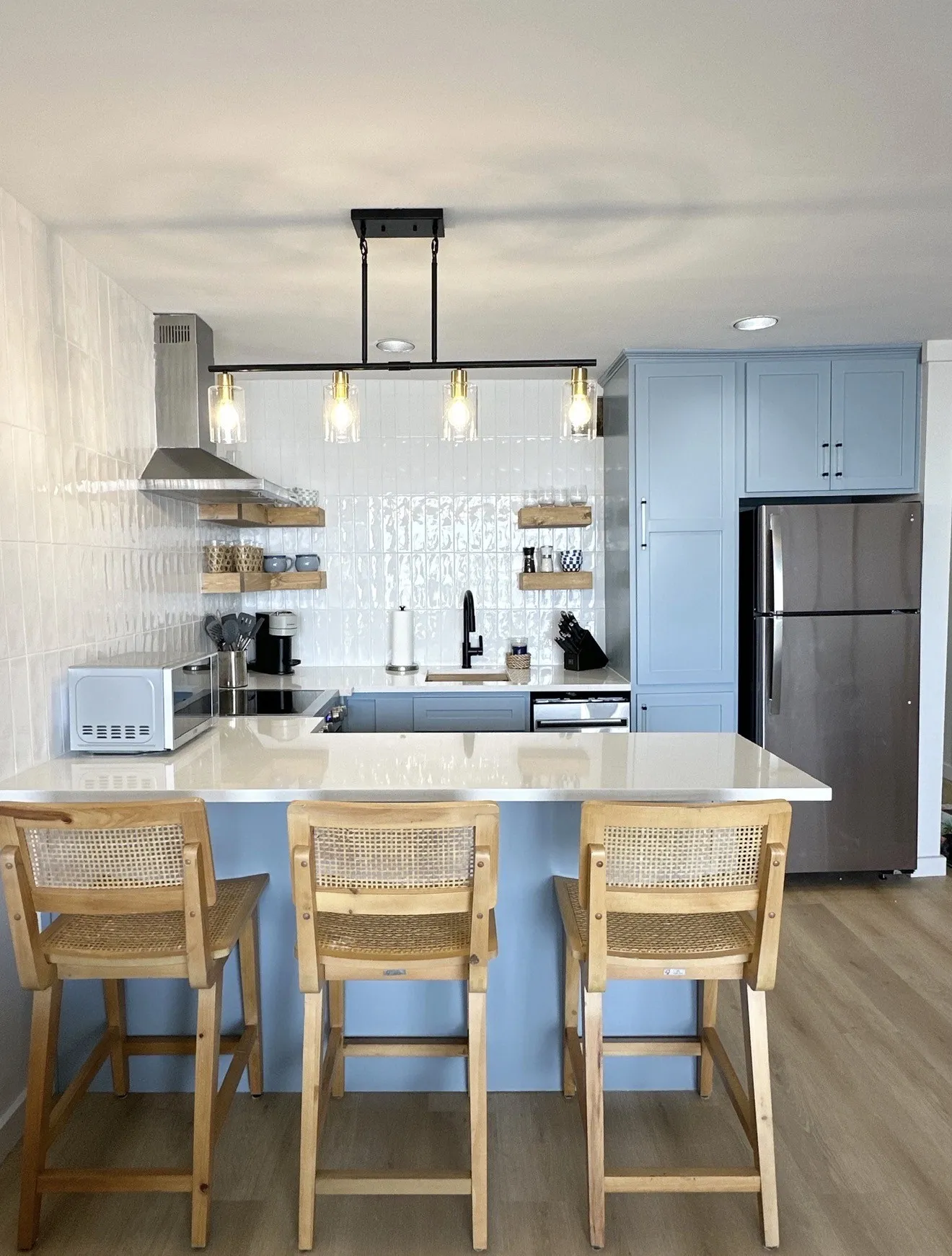 Condominium For Sale in Montgomery County , 12600 Melville Drive 214, Montgomery, Texas 77356, 2 Bedroom, 1 Bathroom, Garage spaces, 680 Sqft, built in 1974, mls#21390125, Real Estate Agent in Montgomery, Homes For Sale in Montgomery county, Homes For Sale in Montgomery, Realtor in Montgomery Texas, Real Estate Brokerage Independent Realty Texas, Luminita Cordes Realtor