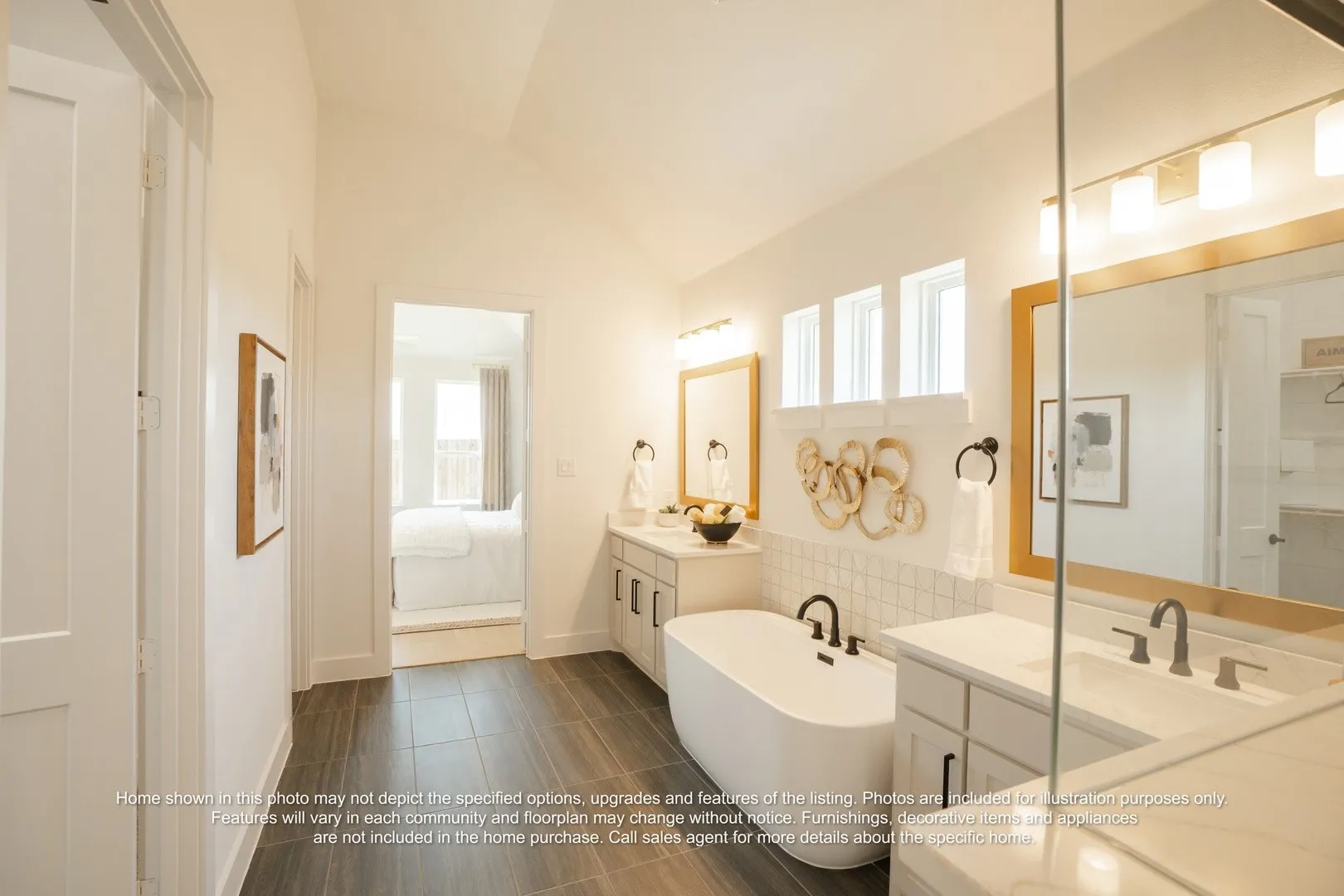 2004 Portrush Lane21