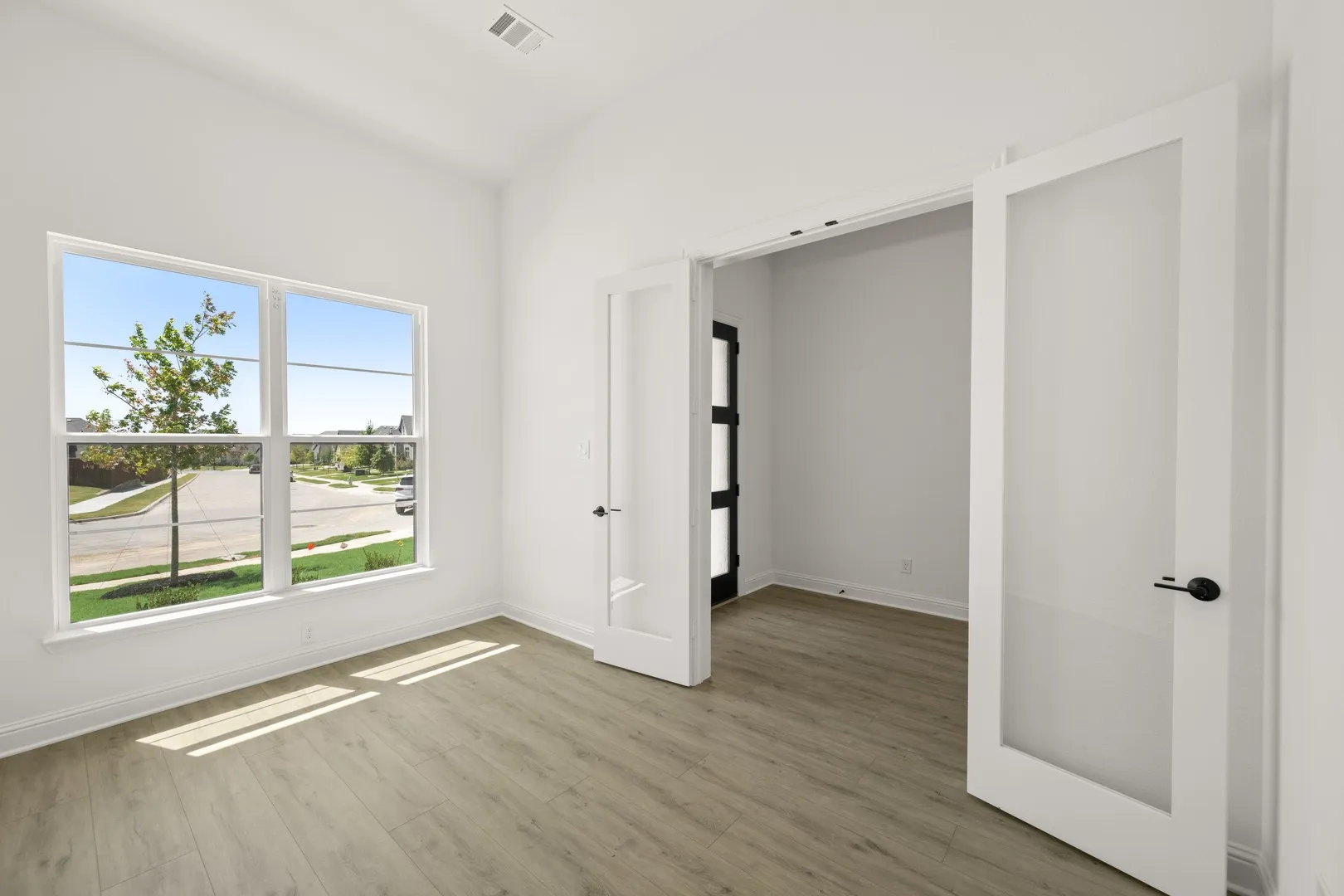 2004 Portrush Lane6