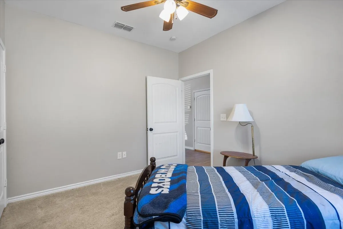 Single Family Residence For Sale in Wood County , 256 County Road 2749, Mineola, Texas 75773, 3 Bedroom, 2 Bathroom, 2 Garage spaces, 1,500 Sqft, built in 2018, mls#21404075, Real Estate Agent in Mineola, Homes For Sale in Wood county, Homes For Sale in Mineola, Realtor in Mineola Texas, Real Estate Brokerage Independent Realty Texas, Luminita Cordes Realtor