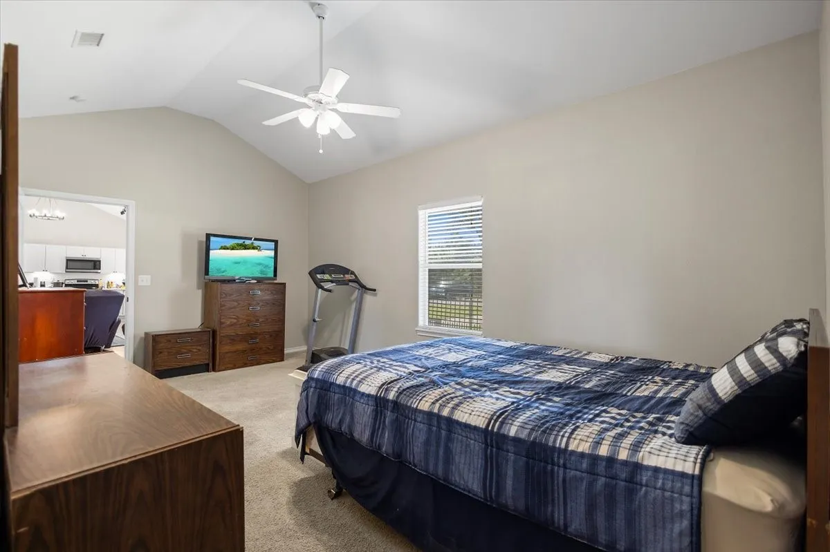 Single Family Residence For Sale in Wood County , 256 County Road 2749, Mineola, Texas 75773, 3 Bedroom, 2 Bathroom, 2 Garage spaces, 1,500 Sqft, built in 2018, mls#21404075, Real Estate Agent in Mineola, Homes For Sale in Wood county, Homes For Sale in Mineola, Realtor in Mineola Texas, Real Estate Brokerage Independent Realty Texas, Luminita Cordes Realtor