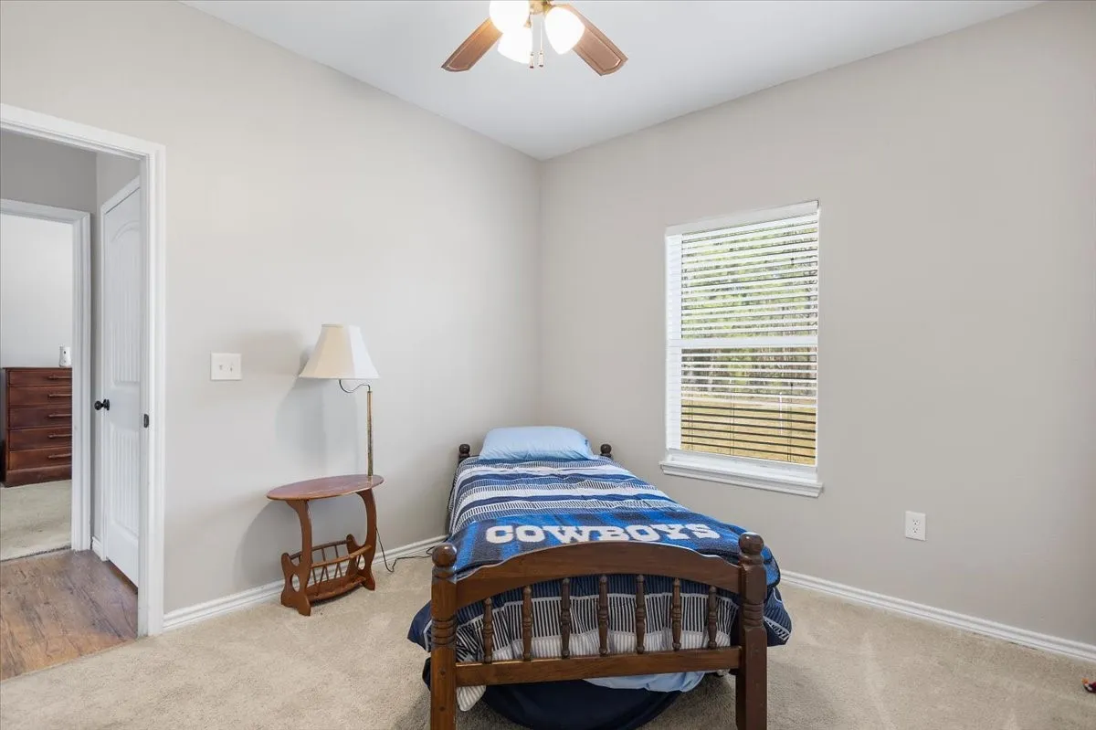 Single Family Residence For Sale in Wood County , 256 County Road 2749, Mineola, Texas 75773, 3 Bedroom, 2 Bathroom, 2 Garage spaces, 1,500 Sqft, built in 2018, mls#21404075, Real Estate Agent in Mineola, Homes For Sale in Wood county, Homes For Sale in Mineola, Realtor in Mineola Texas, Real Estate Brokerage Independent Realty Texas, Luminita Cordes Realtor