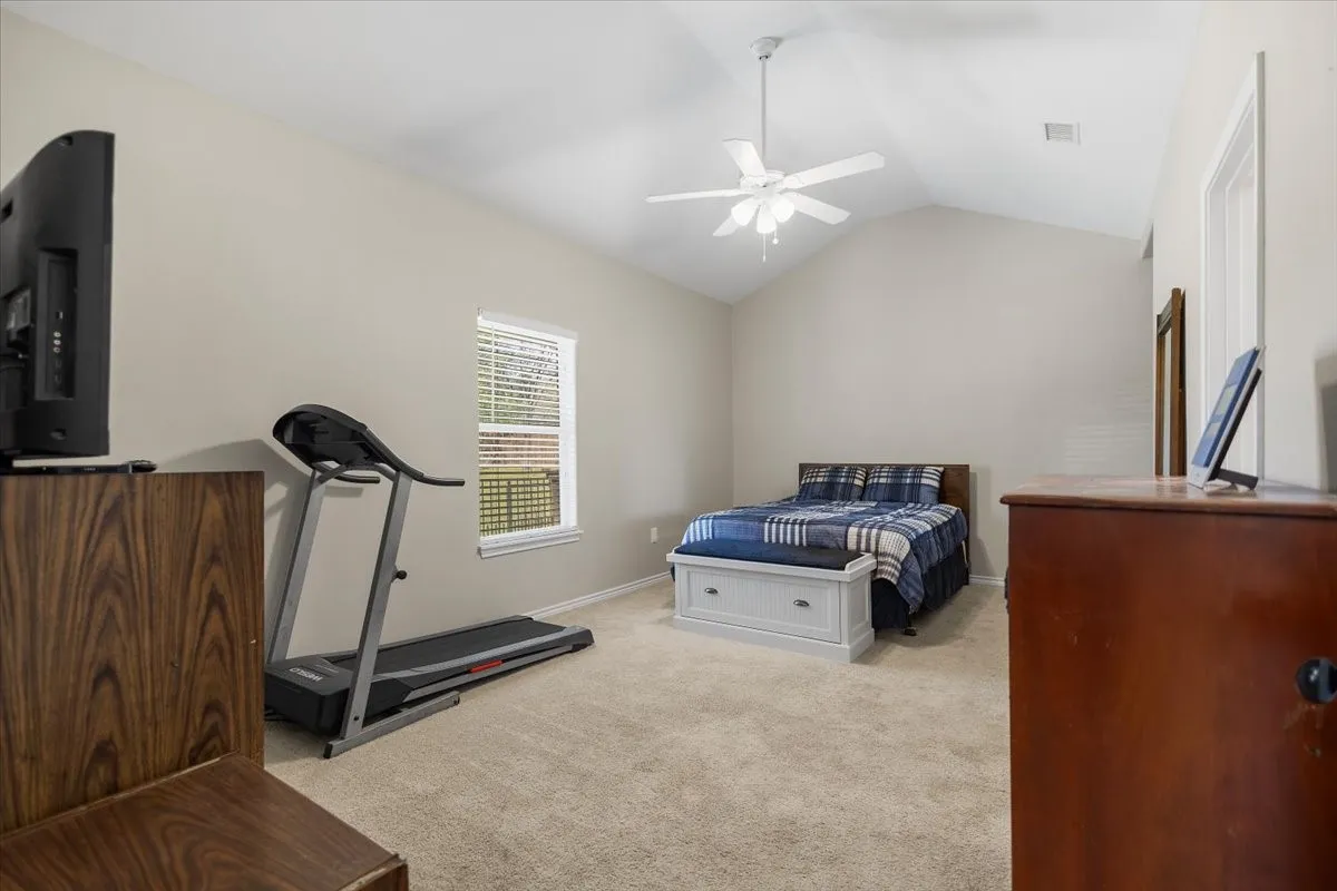 Single Family Residence For Sale in Wood County , 256 County Road 2749, Mineola, Texas 75773, 3 Bedroom, 2 Bathroom, 2 Garage spaces, 1,500 Sqft, built in 2018, mls#21404075, Real Estate Agent in Mineola, Homes For Sale in Wood county, Homes For Sale in Mineola, Realtor in Mineola Texas, Real Estate Brokerage Independent Realty Texas, Luminita Cordes Realtor