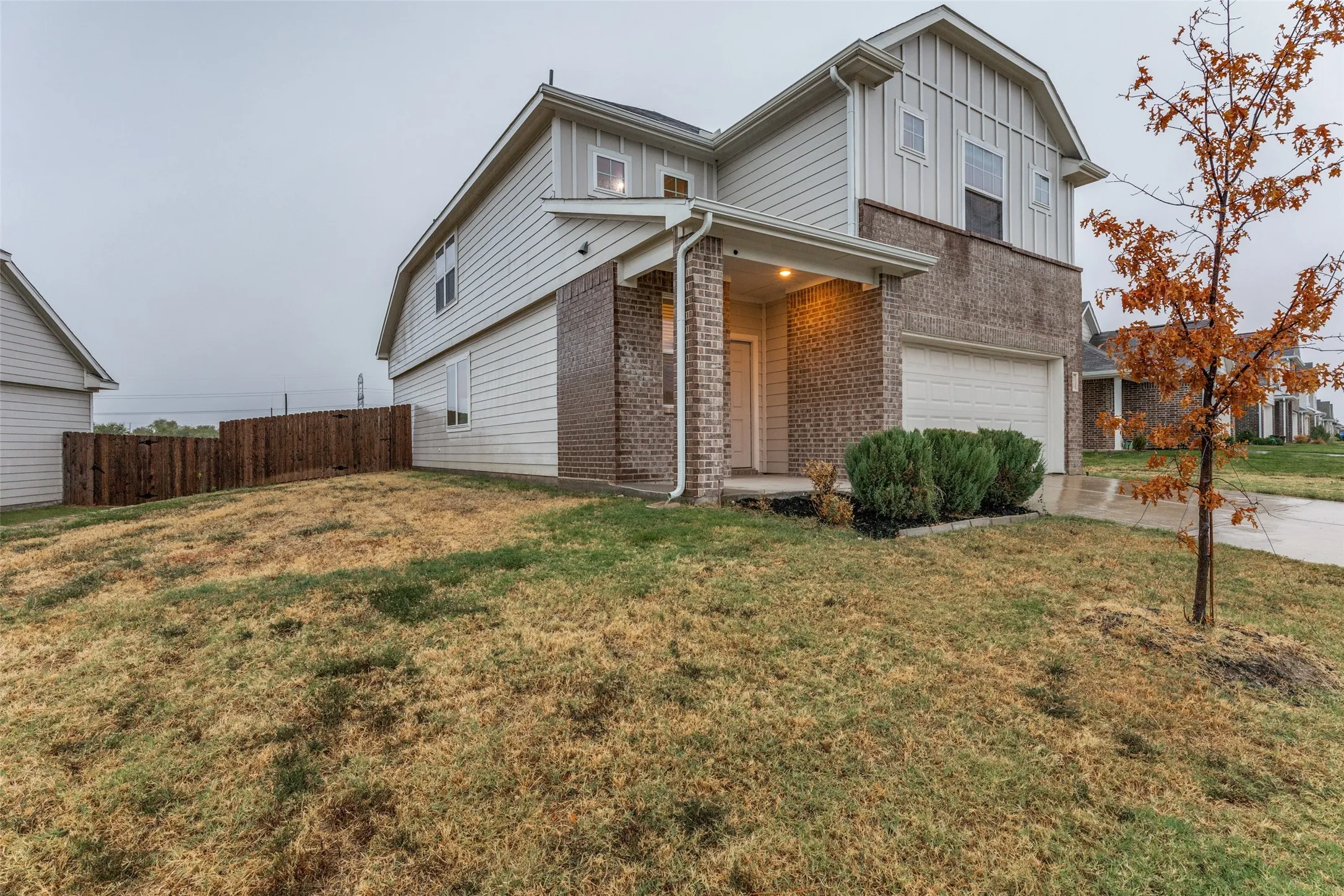 Single Family Residence For Sale in Tarrant County , 829 Jetliner Avenue, Fort Worth, Texas 76131, 4 Bedroom, 3 Bathroom, 2 Garage spaces, 2,264 Sqft, built in 2023, mls#21403098, Real Estate Agent in Fort Worth, Homes For Sale in Tarrant county, Homes For Sale in Fort Worth, Realtor in Fort Worth Texas, Real Estate Brokerage Independent Realty Texas, Luminita Cordes Realtor