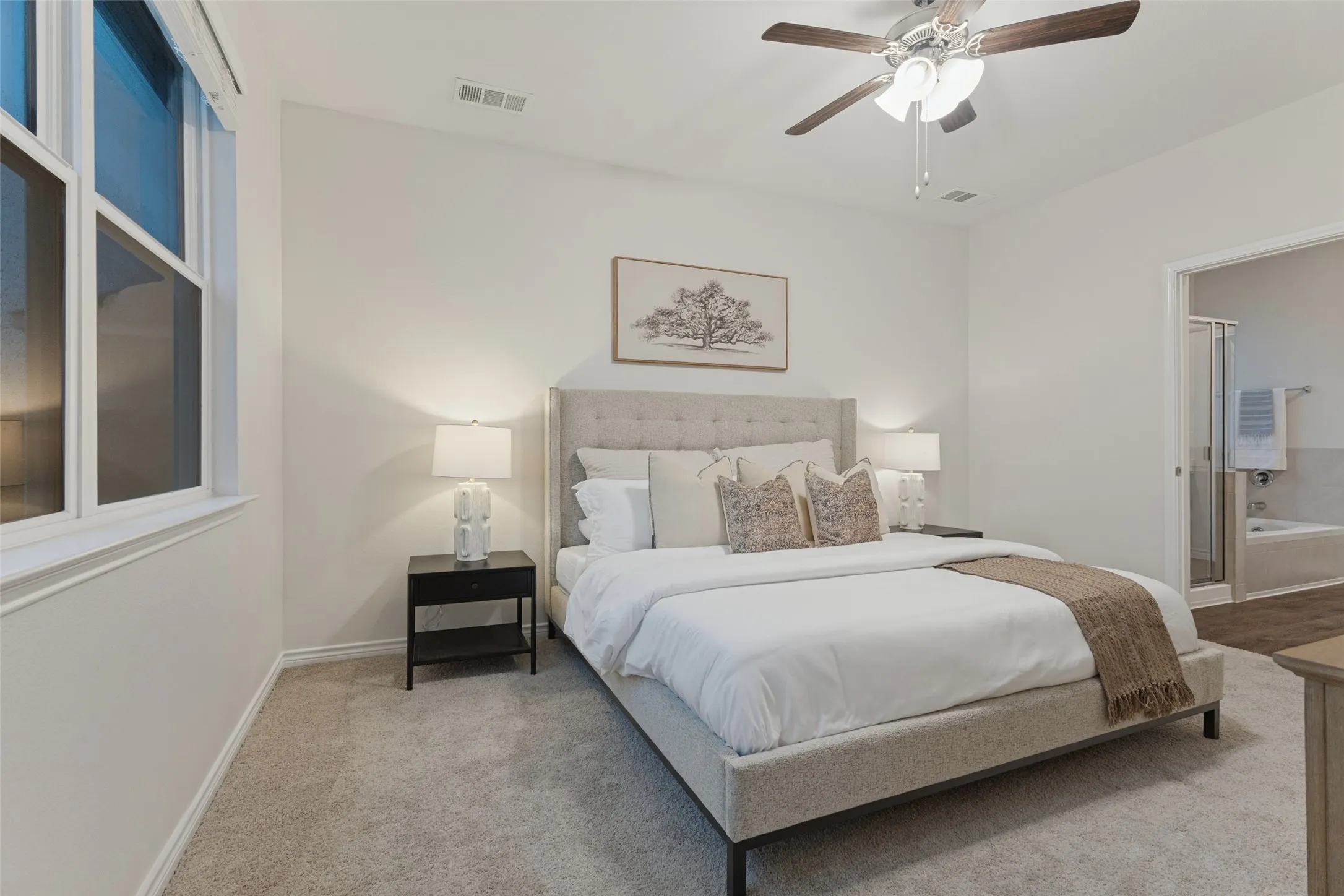 Single Family Residence For Sale in Tarrant County , 829 Jetliner Avenue, Fort Worth, Texas 76131, 4 Bedroom, 3 Bathroom, 2 Garage spaces, 2,264 Sqft, built in 2023, mls#21403098, Real Estate Agent in Fort Worth, Homes For Sale in Tarrant county, Homes For Sale in Fort Worth, Realtor in Fort Worth Texas, Real Estate Brokerage Independent Realty Texas, Luminita Cordes Realtor