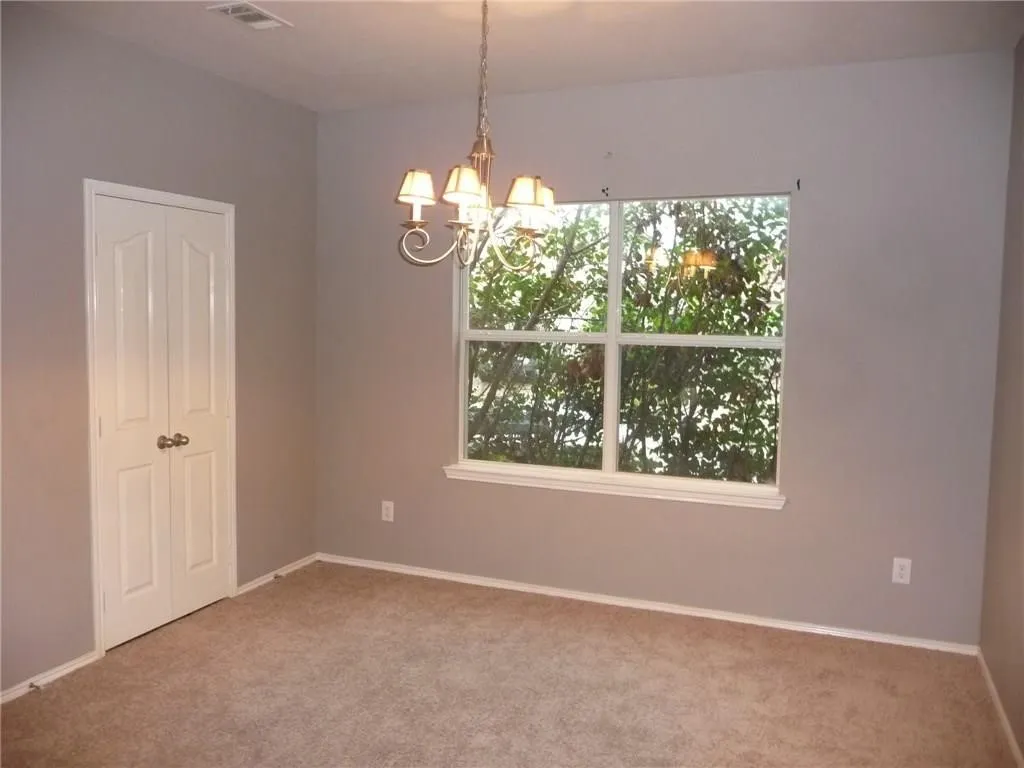 Single Family Residence For Rent in Denton County , 725 Teal Drive, Aubrey, Texas 76227, 5 Bedroom, 4 Bathroom, 2 Garage spaces, 3,033 Sqft, built in 2003, mls#21404092, Real Estate Agent in Aubrey, Homes For Rent in Denton county, Homes For Rent in Aubrey, Realtor in Aubrey Texas, Real Estate Brokerage Independent Realty Texas, Luminita Cordes Realtor