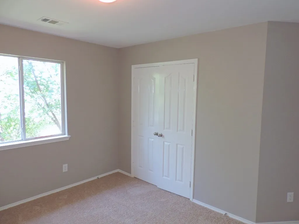 Single Family Residence For Rent in Denton County , 725 Teal Drive, Aubrey, Texas 76227, 5 Bedroom, 4 Bathroom, 2 Garage spaces, 3,033 Sqft, built in 2003, mls#21404092, Real Estate Agent in Aubrey, Homes For Rent in Denton county, Homes For Rent in Aubrey, Realtor in Aubrey Texas, Real Estate Brokerage Independent Realty Texas, Luminita Cordes Realtor