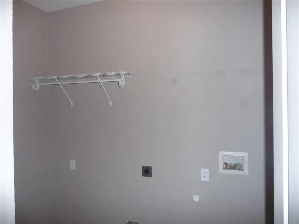 Single Family Residence For Rent in Denton County , 725 Teal Drive, Aubrey, Texas 76227, 5 Bedroom, 4 Bathroom, 2 Garage spaces, 3,033 Sqft, built in 2003, mls#21404092, Real Estate Agent in Aubrey, Homes For Rent in Denton county, Homes For Rent in Aubrey, Realtor in Aubrey Texas, Real Estate Brokerage Independent Realty Texas, Luminita Cordes Realtor