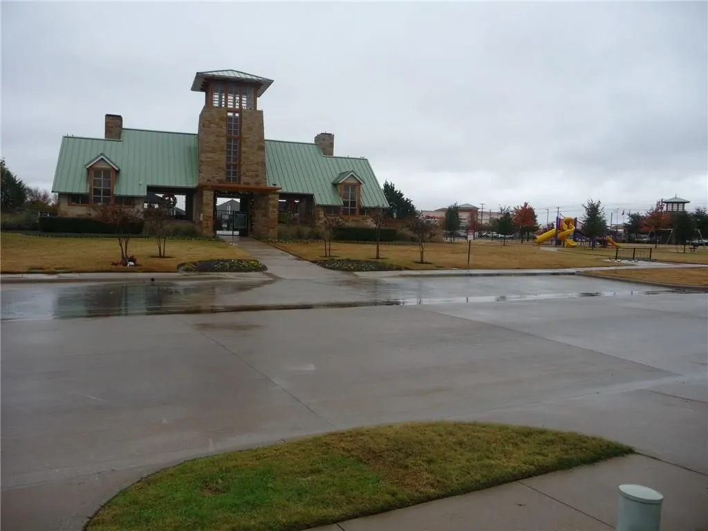 Single Family Residence For Rent in Denton County , 725 Teal Drive, Aubrey, Texas 76227, 5 Bedroom, 4 Bathroom, 2 Garage spaces, 3,033 Sqft, built in 2003, mls#21404092, Real Estate Agent in Aubrey, Homes For Rent in Denton county, Homes For Rent in Aubrey, Realtor in Aubrey Texas, Real Estate Brokerage Independent Realty Texas, Luminita Cordes Realtor