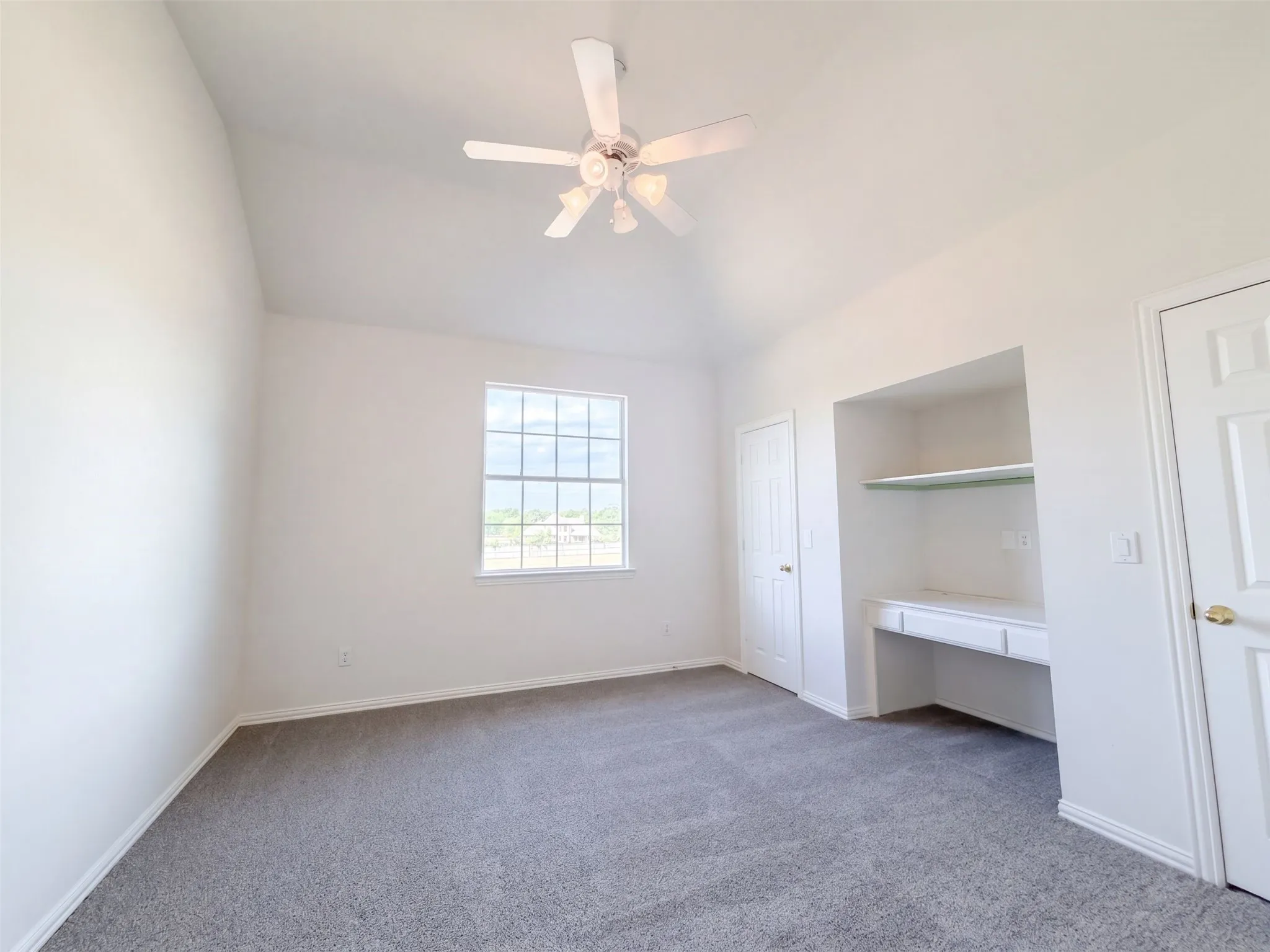 Single Family Residence For Sale in Collin County , 3218 Berry Hollow, Melissa, Texas 75454, 4 Bedroom, 3 Bathroom, 2 Garage spaces, 2,844 Sqft, built in 2000, mls#21404090, Real Estate Agent in Melissa, Homes For Sale in Collin county, Homes For Sale in Melissa, Realtor in Melissa Texas, Real Estate Brokerage Independent Realty Texas, Luminita Cordes Realtor