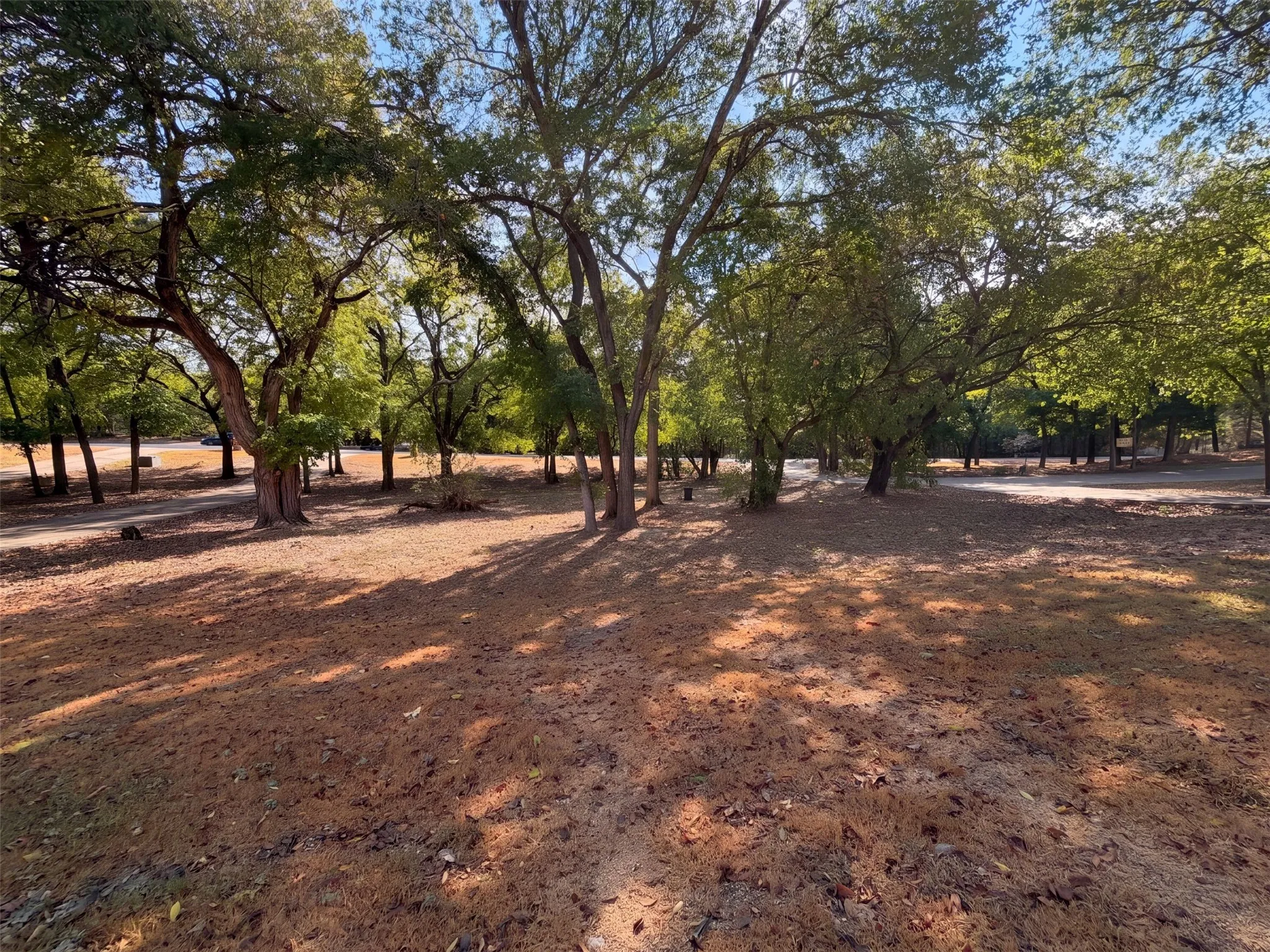 Single Family Residence For Sale in Collin County , 3218 Berry Hollow, Melissa, Texas 75454, 4 Bedroom, 3 Bathroom, 2 Garage spaces, 2,844 Sqft, built in 2000, mls#21404090, Real Estate Agent in Melissa, Homes For Sale in Collin county, Homes For Sale in Melissa, Realtor in Melissa Texas, Real Estate Brokerage Independent Realty Texas, Luminita Cordes Realtor
