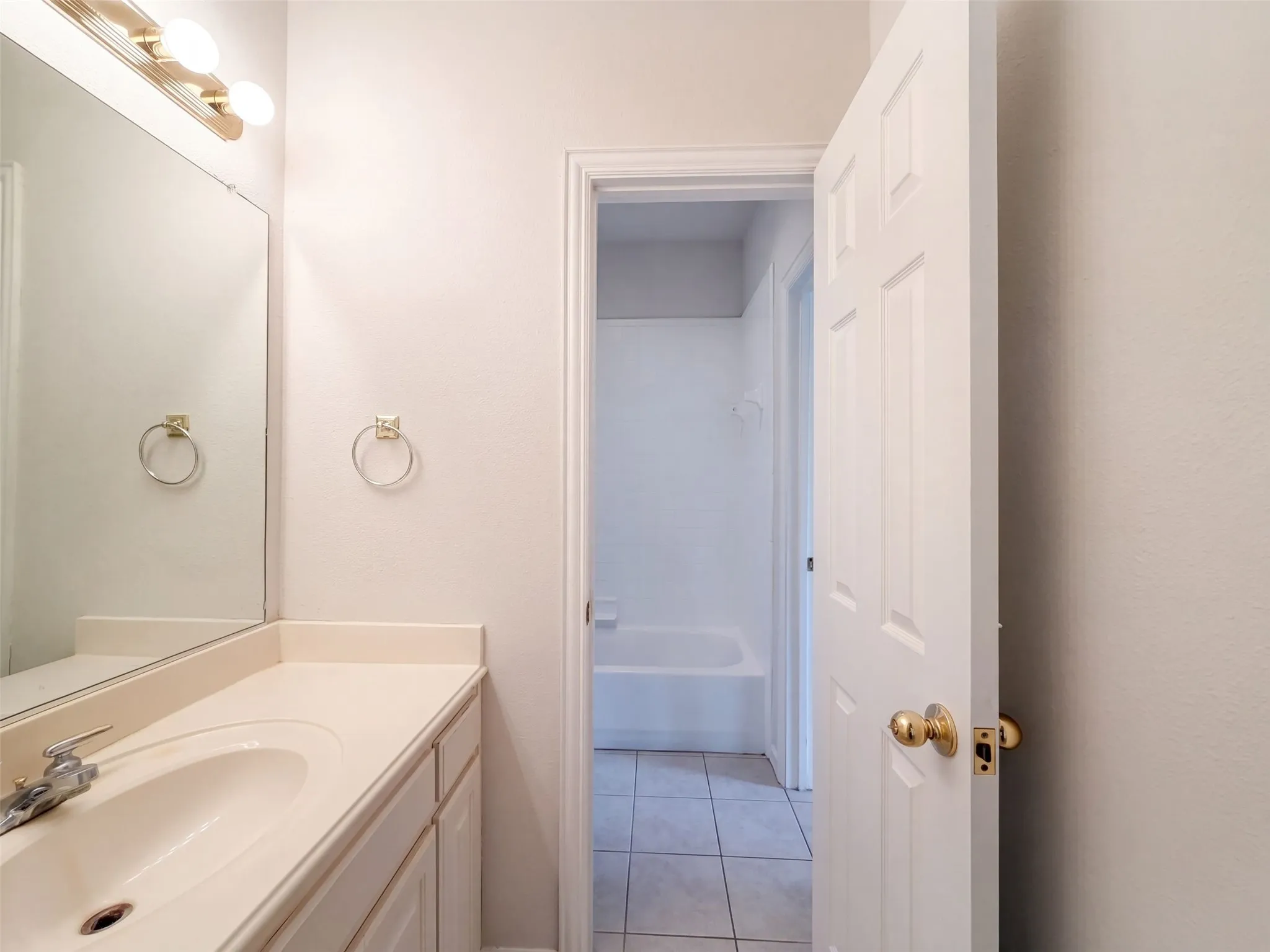 Single Family Residence For Sale in Collin County , 3218 Berry Hollow, Melissa, Texas 75454, 4 Bedroom, 3 Bathroom, 2 Garage spaces, 2,844 Sqft, built in 2000, mls#21404090, Real Estate Agent in Melissa, Homes For Sale in Collin county, Homes For Sale in Melissa, Realtor in Melissa Texas, Real Estate Brokerage Independent Realty Texas, Luminita Cordes Realtor
