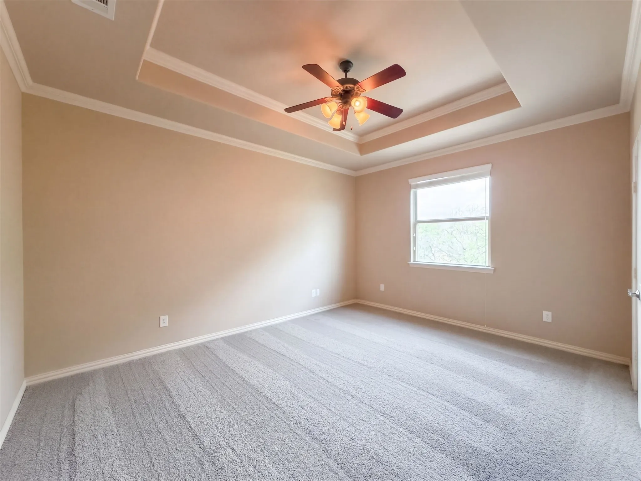 Single Family Residence For Sale in Dallas County , 1119 Mallard Pointe Drive, Grand Prairie, Texas 75104, 4 Bedroom, 4 Bathroom, 3 Garage spaces, 3,837 Sqft, built in 2005, mls#21404103, Real Estate Agent in Grand Prairie, Homes For Sale in Dallas county, Homes For Sale in Grand Prairie, Realtor in Grand Prairie Texas, Real Estate Brokerage Independent Realty Texas, Luminita Cordes Realtor