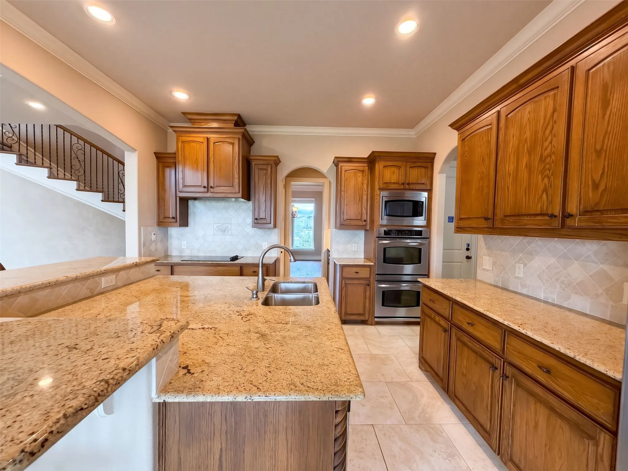 Single Family Residence For Sale in Dallas County , 1119 Mallard Pointe Drive, Grand Prairie, Texas 75104, 4 Bedroom, 4 Bathroom, 3 Garage spaces, 3,837 Sqft, built in 2005, mls#21404103, Real Estate Agent in Grand Prairie, Homes For Sale in Dallas county, Homes For Sale in Grand Prairie, Realtor in Grand Prairie Texas, Real Estate Brokerage Independent Realty Texas, Luminita Cordes Realtor
