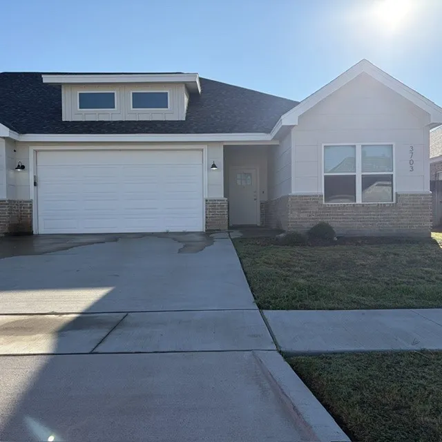 Duplex For Rent in Taylor County , 3701 Kala Drive 3703, Abilene, Texas 79606, 3 Bedroom, 2 Bathroom, 2 Garage spaces, 1,515 Sqft, built in 2021, mls#21404113, Real Estate Agent in Abilene, Homes For Rent in Taylor county, Homes For Rent in Abilene, Realtor in Abilene Texas, Real Estate Brokerage Independent Realty Texas, Luminita Cordes Realtor