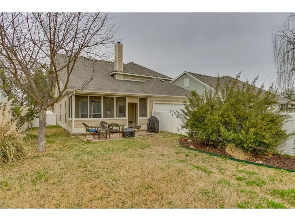 Single Family Residence For Rent in Denton County , 1550 Providence Boulevard, Providence Village, Texas 76227, 4 Bedroom, 3 Bathroom, 2 Garage spaces, 2,288 Sqft, built in 2003, mls#21404115, Real Estate Agent in Providence Village, Homes For Rent in Denton county, Homes For Rent in Providence Village, Realtor in Providence Village Texas, Real Estate Brokerage Independent Realty Texas, Luminita Cordes Realtor