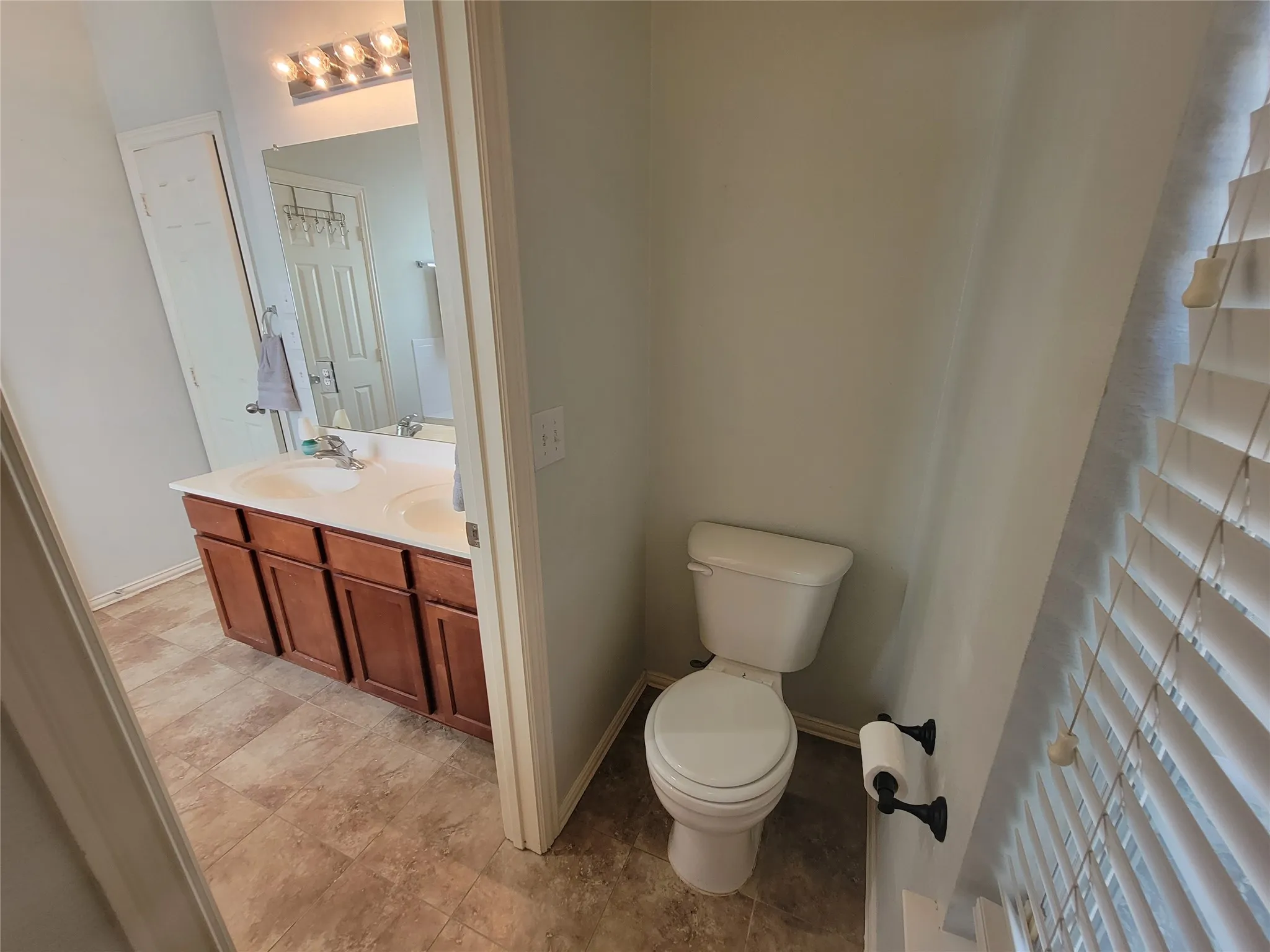 Single Family Residence For Rent in Denton County , 1550 Providence Boulevard, Providence Village, Texas 76227, 4 Bedroom, 3 Bathroom, 2 Garage spaces, 2,288 Sqft, built in 2003, mls#21404115, Real Estate Agent in Providence Village, Homes For Rent in Denton county, Homes For Rent in Providence Village, Realtor in Providence Village Texas, Real Estate Brokerage Independent Realty Texas, Luminita Cordes Realtor
