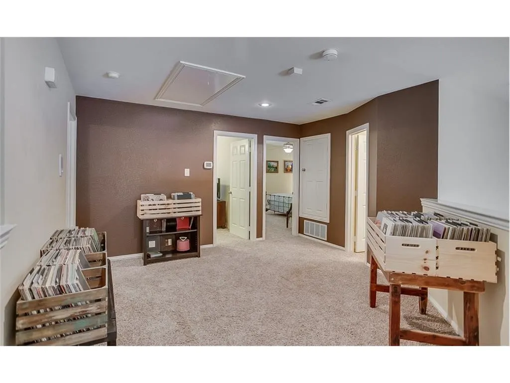 Single Family Residence For Rent in Denton County , 1550 Providence Boulevard, Providence Village, Texas 76227, 4 Bedroom, 3 Bathroom, 2 Garage spaces, 2,288 Sqft, built in 2003, mls#21404115, Real Estate Agent in Providence Village, Homes For Rent in Denton county, Homes For Rent in Providence Village, Realtor in Providence Village Texas, Real Estate Brokerage Independent Realty Texas, Luminita Cordes Realtor