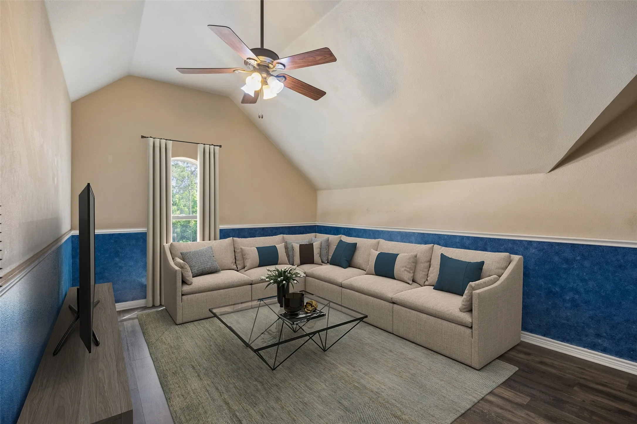 Single Family Residence For Sale in Collin County , 2124 Grayson Road, Mc Kinney, Texas 75072, 5 Bedroom, 4 Bathroom, 3 Garage spaces, 3,671 Sqft, built in 1999, mls#21404116, Real Estate Agent in Mc Kinney, Homes For Sale in Collin county, Homes For Sale in Mc Kinney, Realtor in Mc Kinney Texas, Real Estate Brokerage Independent Realty Texas, Luminita Cordes Realtor