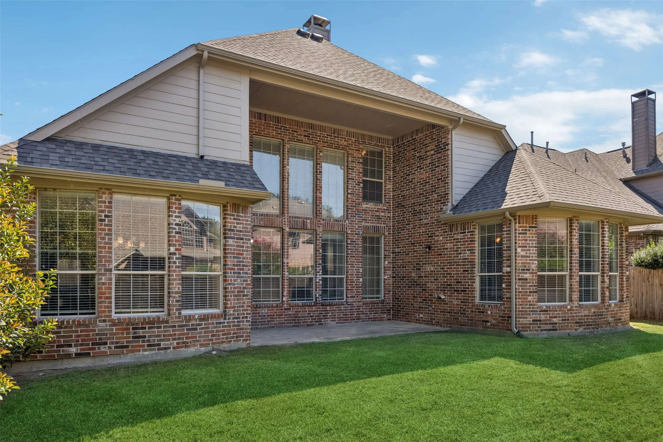 Single Family Residence For Sale in Collin County , 2124 Grayson Road, Mc Kinney, Texas 75072, 5 Bedroom, 4 Bathroom, 3 Garage spaces, 3,671 Sqft, built in 1999, mls#21404116, Real Estate Agent in Mc Kinney, Homes For Sale in Collin county, Homes For Sale in Mc Kinney, Realtor in Mc Kinney Texas, Real Estate Brokerage Independent Realty Texas, Luminita Cordes Realtor
