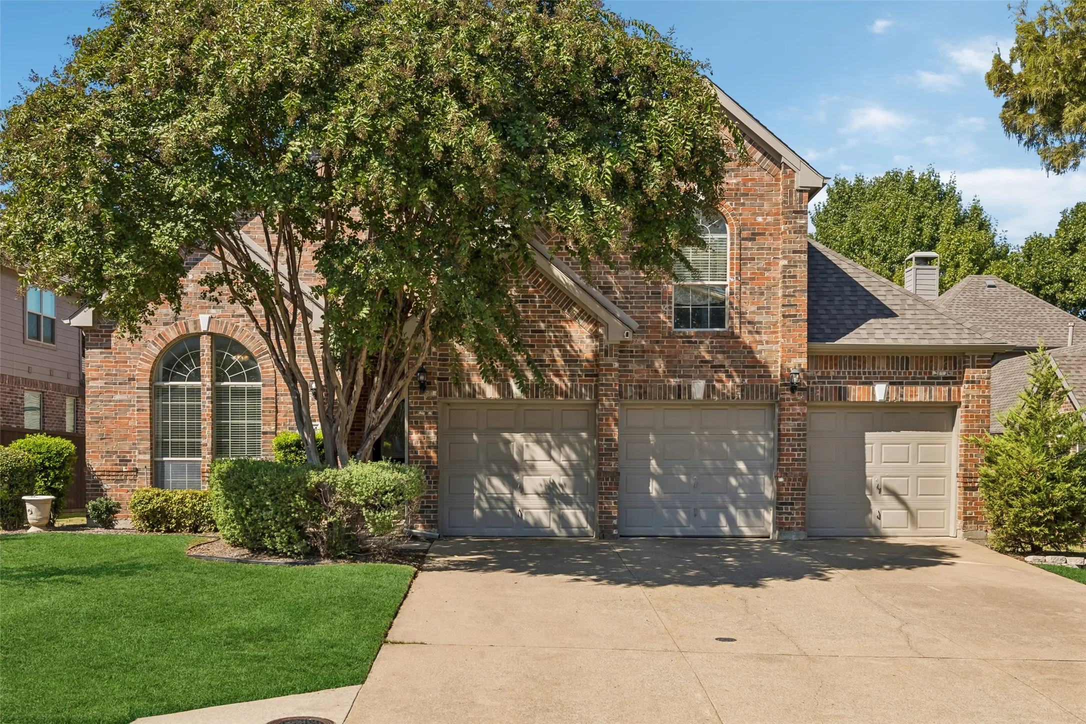 Single Family Residence For Sale