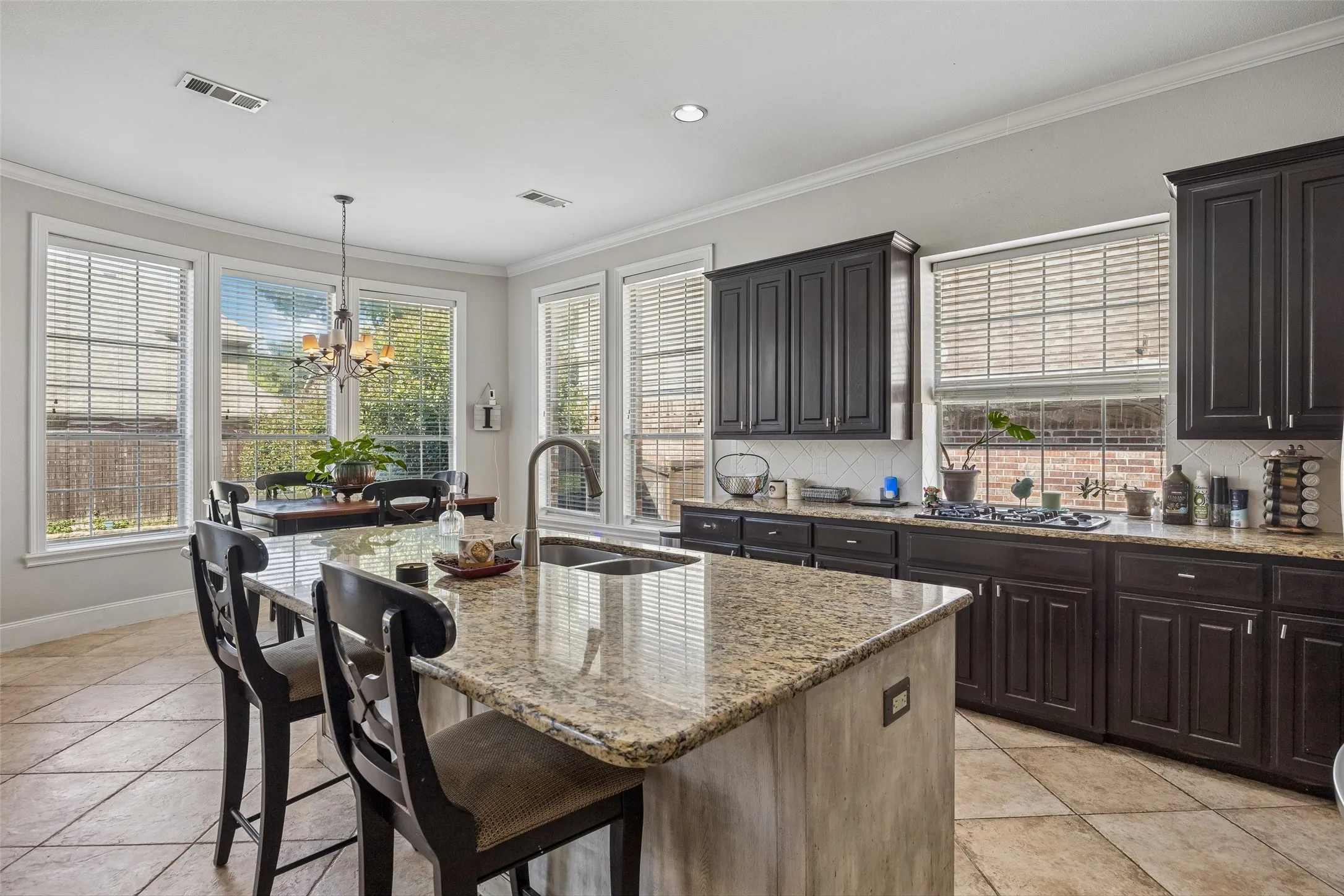 Single Family Residence For Sale in Collin County , 2124 Grayson Road, Mc Kinney, Texas 75072, 5 Bedroom, 4 Bathroom, 3 Garage spaces, 3,671 Sqft, built in 1999, mls#21404116, Real Estate Agent in Mc Kinney, Homes For Sale in Collin county, Homes For Sale in Mc Kinney, Realtor in Mc Kinney Texas, Real Estate Brokerage Independent Realty Texas, Luminita Cordes Realtor