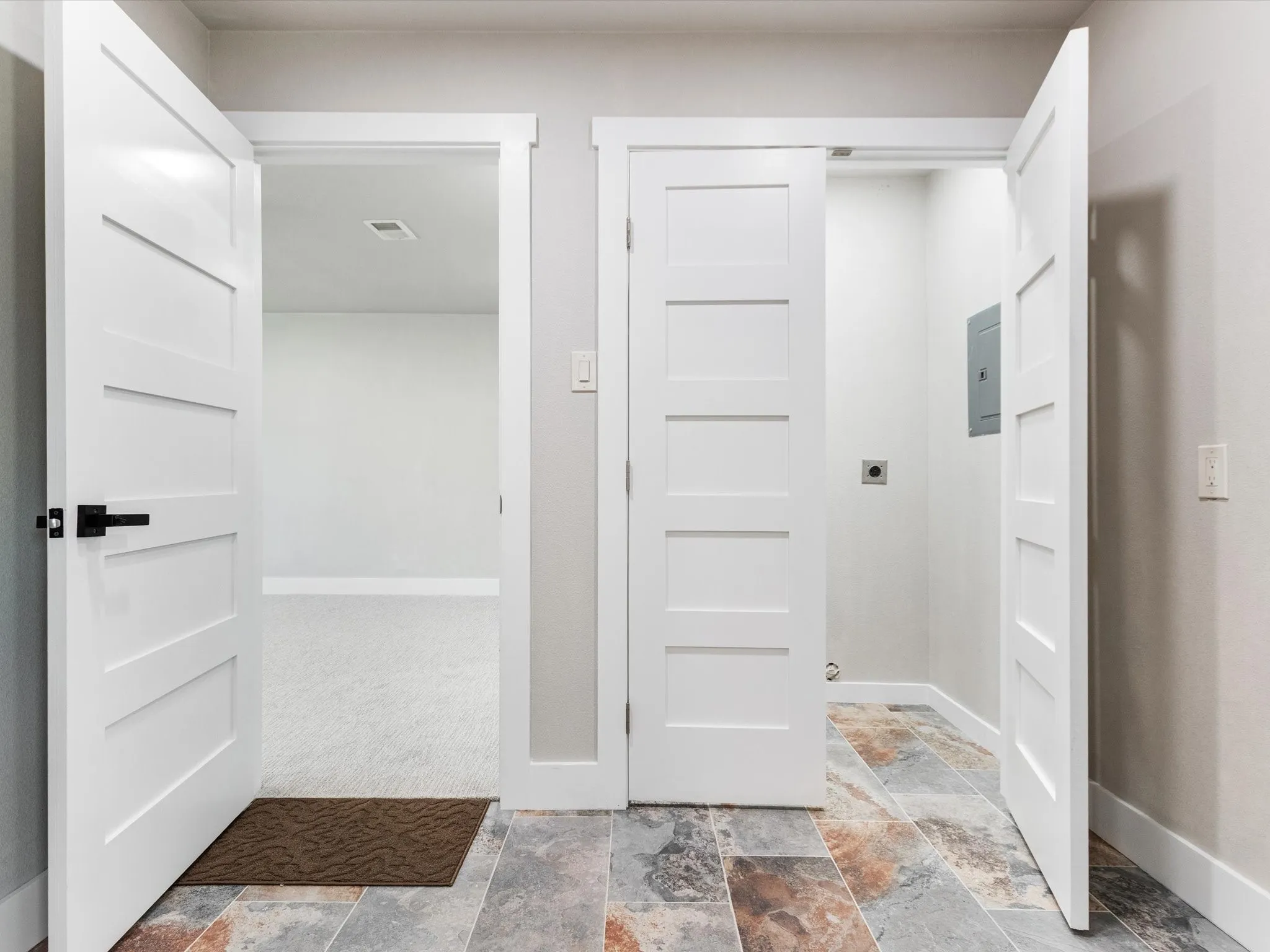 Single Family Residence For Sale in Dallas County , 1213 Fairmont Street, Irving, Texas 75062, 4 Bedroom, 3 Bathroom, Garage spaces, 1,469 Sqft, built in 1964, mls#21403628, Real Estate Agent in Irving, Homes For Sale in Dallas county, Homes For Sale in Irving, Realtor in Irving Texas, Real Estate Brokerage Independent Realty Texas, Luminita Cordes Realtor