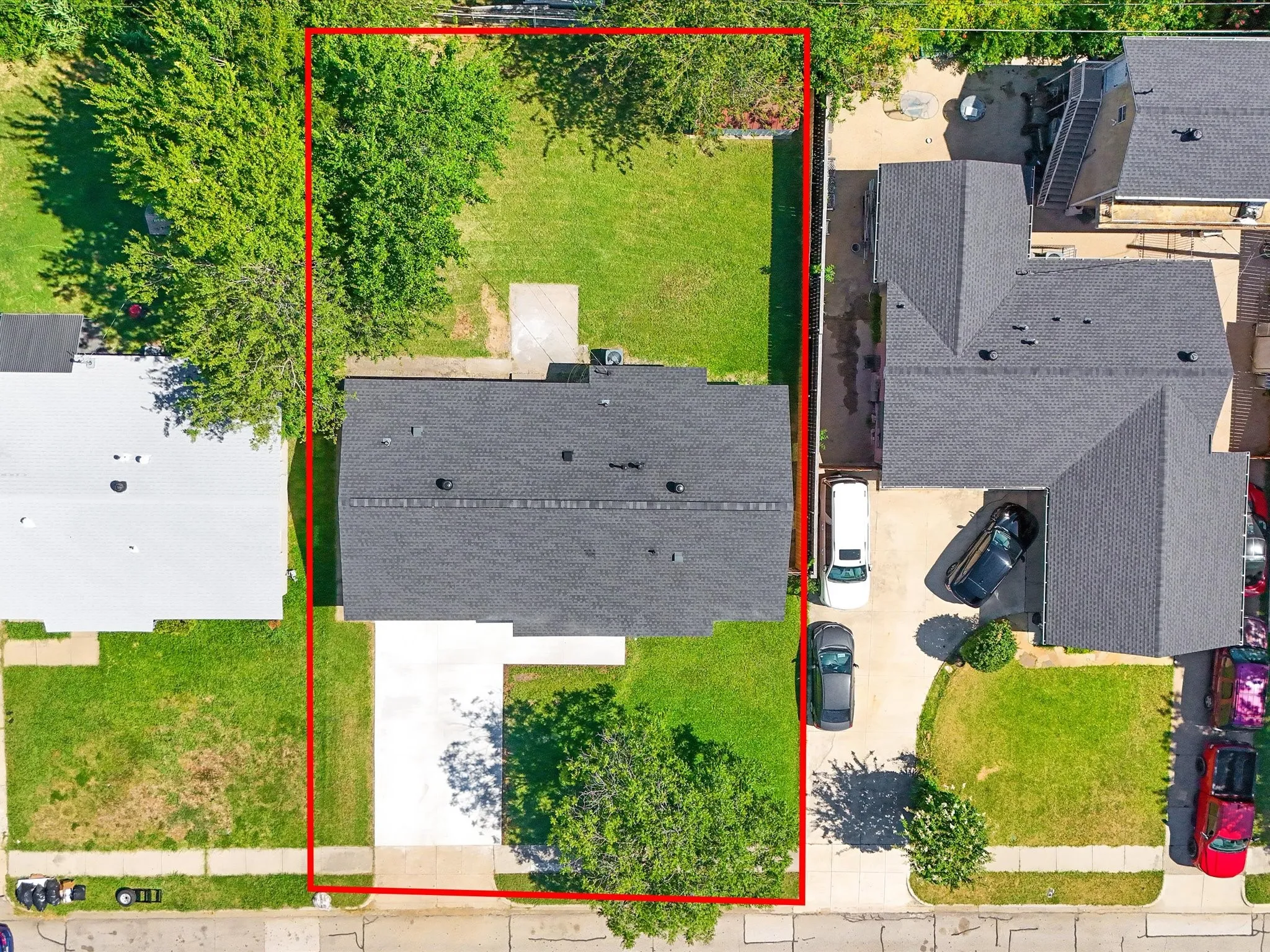 Single Family Residence For Sale in Dallas County , 1213 Fairmont Street, Irving, Texas 75062, 4 Bedroom, 3 Bathroom, Garage spaces, 1,469 Sqft, built in 1964, mls#21403628, Real Estate Agent in Irving, Homes For Sale in Dallas county, Homes For Sale in Irving, Realtor in Irving Texas, Real Estate Brokerage Independent Realty Texas, Luminita Cordes Realtor