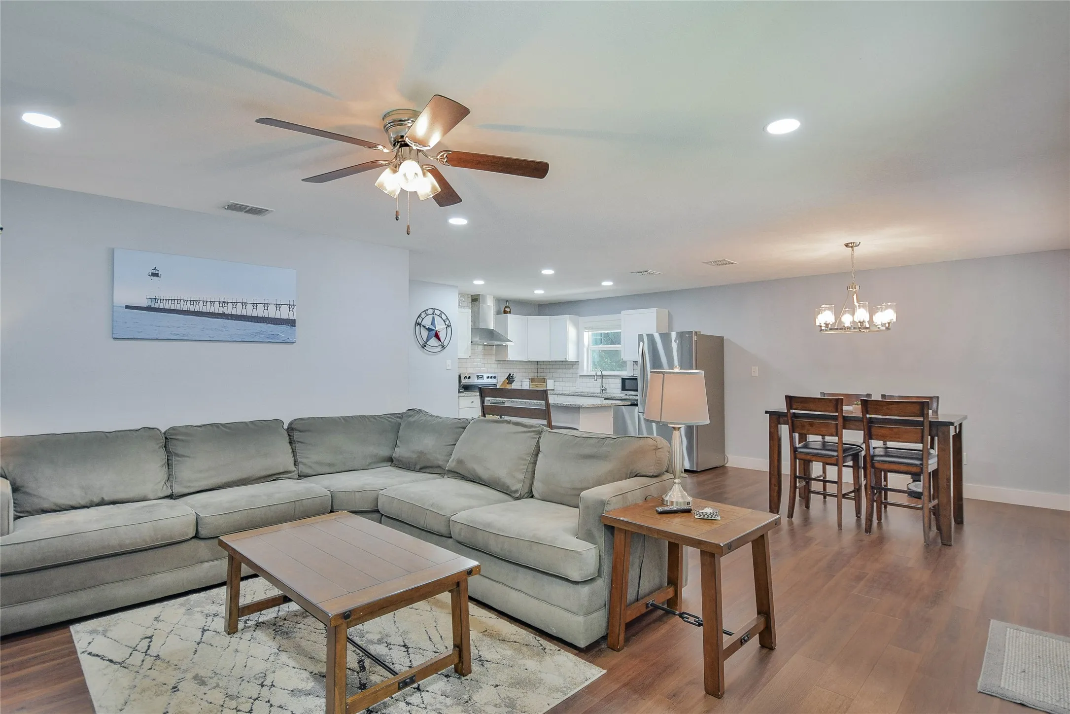 Single Family Residence For Rent in Hood County , 903 Comanche Cove Drive, Granbury, Texas 76048, 2 Bedroom, 2 Bathroom, Garage spaces, 1,045 Sqft, built in 2022, mls#21404122, Real Estate Agent in Granbury, Homes For Rent in Hood county, Homes For Rent in Granbury, Realtor in Granbury Texas, Real Estate Brokerage Independent Realty Texas, Luminita Cordes Realtor