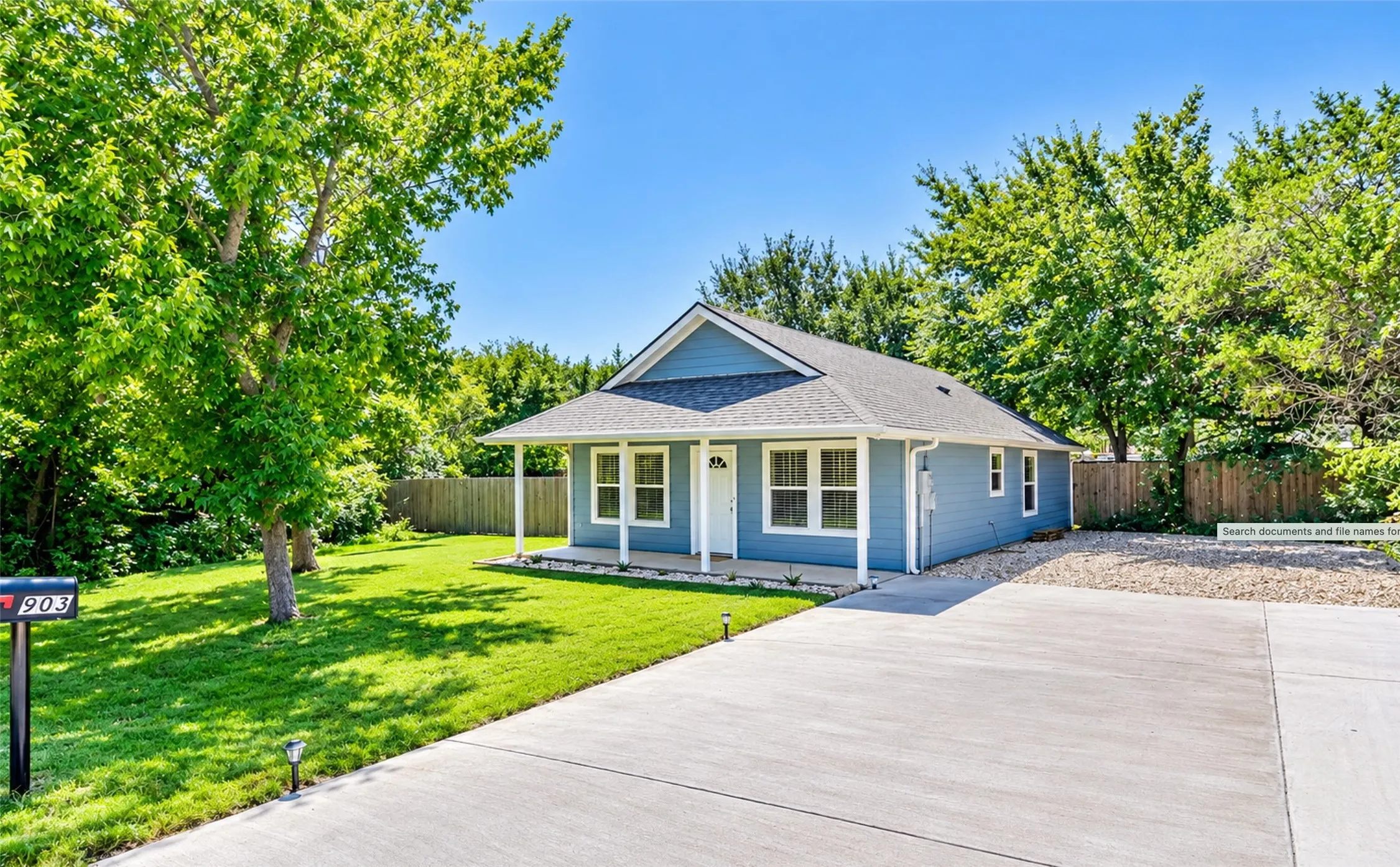Single Family Residence For Rent in Hood County , 903 Comanche Cove Drive, Granbury, Texas 76048, 2 Bedroom, 2 Bathroom, Garage spaces, 1,045 Sqft, built in 2022, mls#21404122, Real Estate Agent in Granbury, Homes For Rent in Hood county, Homes For Rent in Granbury, Realtor in Granbury Texas, Real Estate Brokerage Independent Realty Texas, Luminita Cordes Realtor