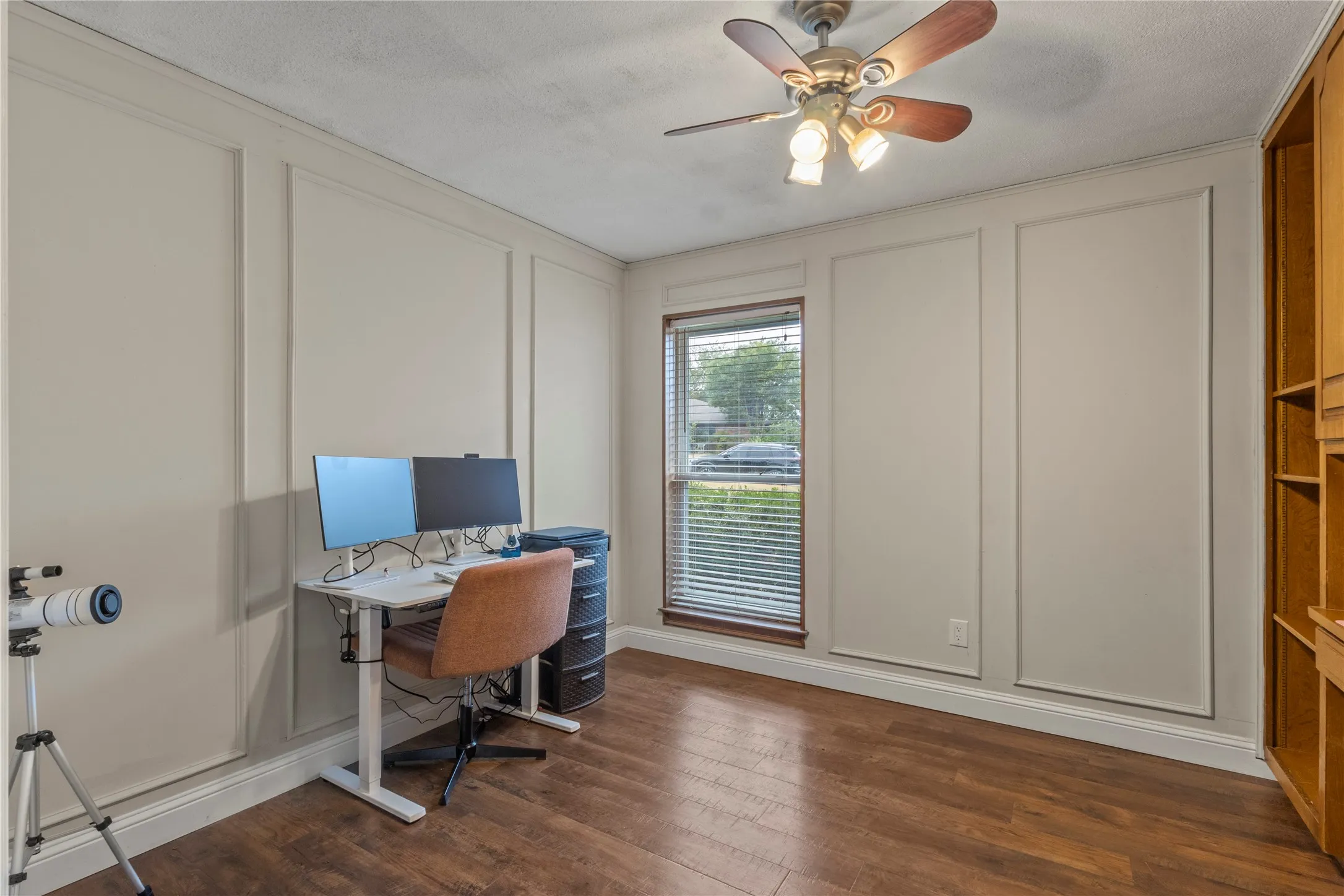 Single Family Residence For Sale in Collin County , 9790 Camfield Road, Frisco, Texas 75033, 3 Bedroom, 2 Bathroom, 2 Garage spaces, 1,761 Sqft, built in 1978, mls#21403200, Real Estate Agent in Frisco, Homes For Sale in Collin county, Homes For Sale in Frisco, Realtor in Frisco Texas, Real Estate Brokerage Independent Realty Texas, Luminita Cordes Realtor