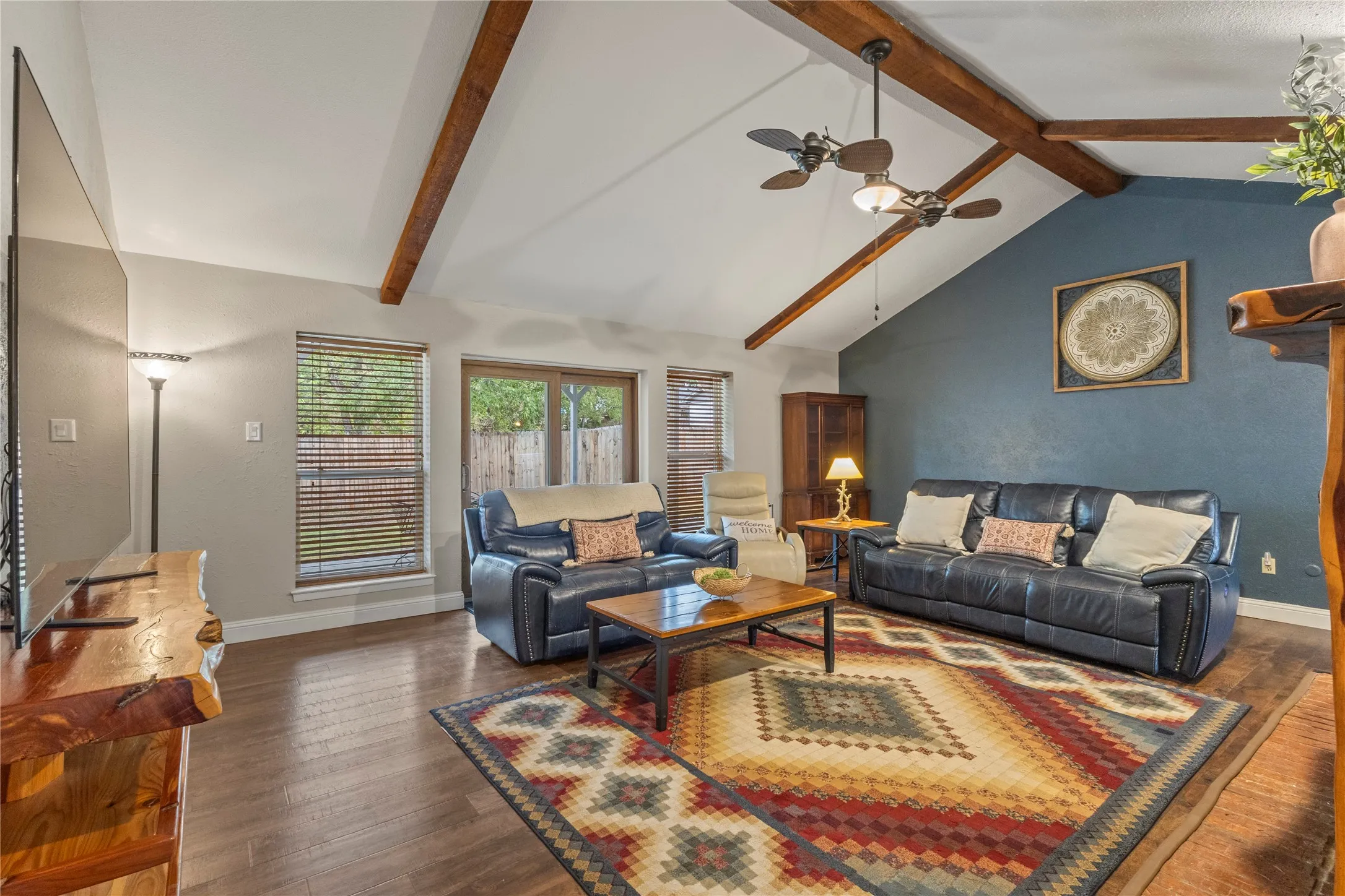 Single Family Residence For Sale in Collin County , 9790 Camfield Road, Frisco, Texas 75033, 3 Bedroom, 2 Bathroom, 2 Garage spaces, 1,761 Sqft, built in 1978, mls#21403200, Real Estate Agent in Frisco, Homes For Sale in Collin county, Homes For Sale in Frisco, Realtor in Frisco Texas, Real Estate Brokerage Independent Realty Texas, Luminita Cordes Realtor