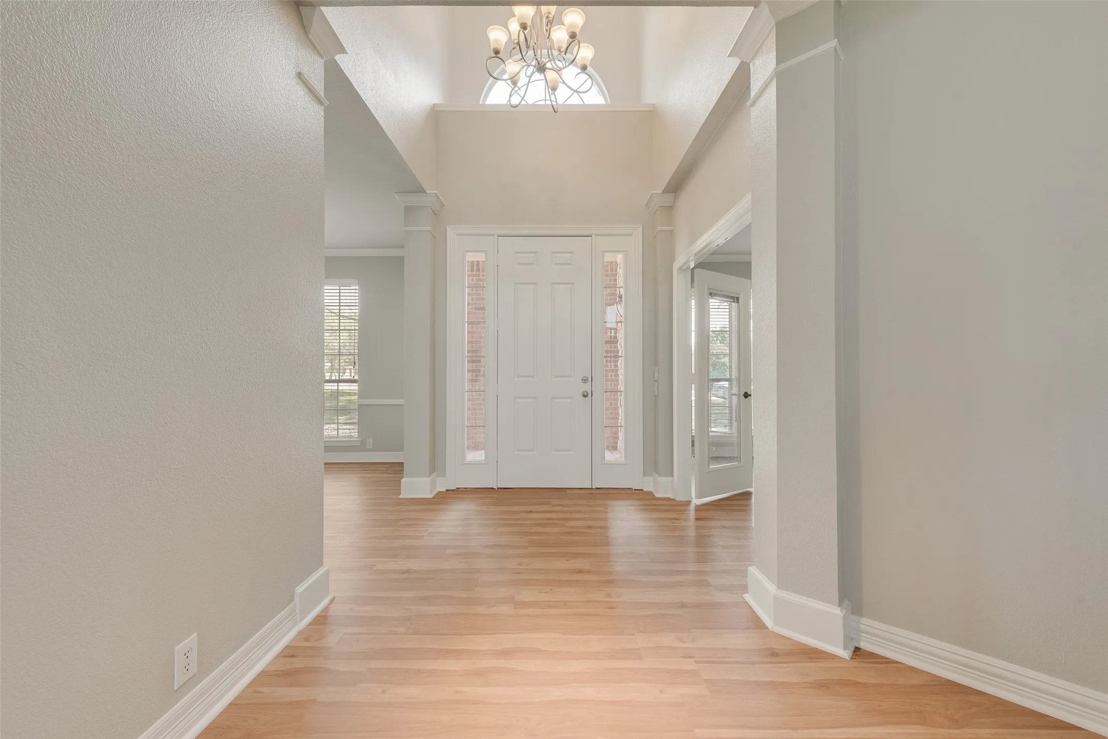 Single Family Residence For Rent in Rockwall County , 101 Dunford Drive, Heath, Texas 75032, 4 Bedroom, 4 Bathroom, 3 Garage spaces, 3,967 Sqft, built in 2002, mls#21404125, Real Estate Agent in Heath, Homes For Rent in Rockwall county, Homes For Rent in Heath, Realtor in Heath Texas, Real Estate Brokerage Independent Realty Texas, Luminita Cordes Realtor