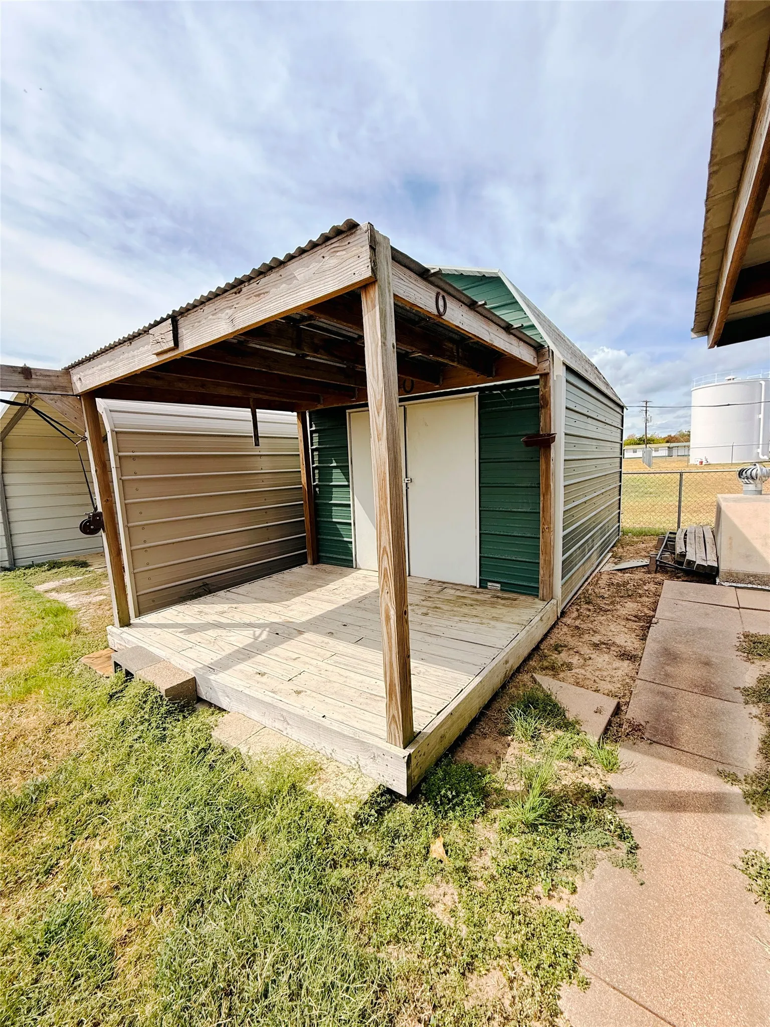 Storage with Electricity